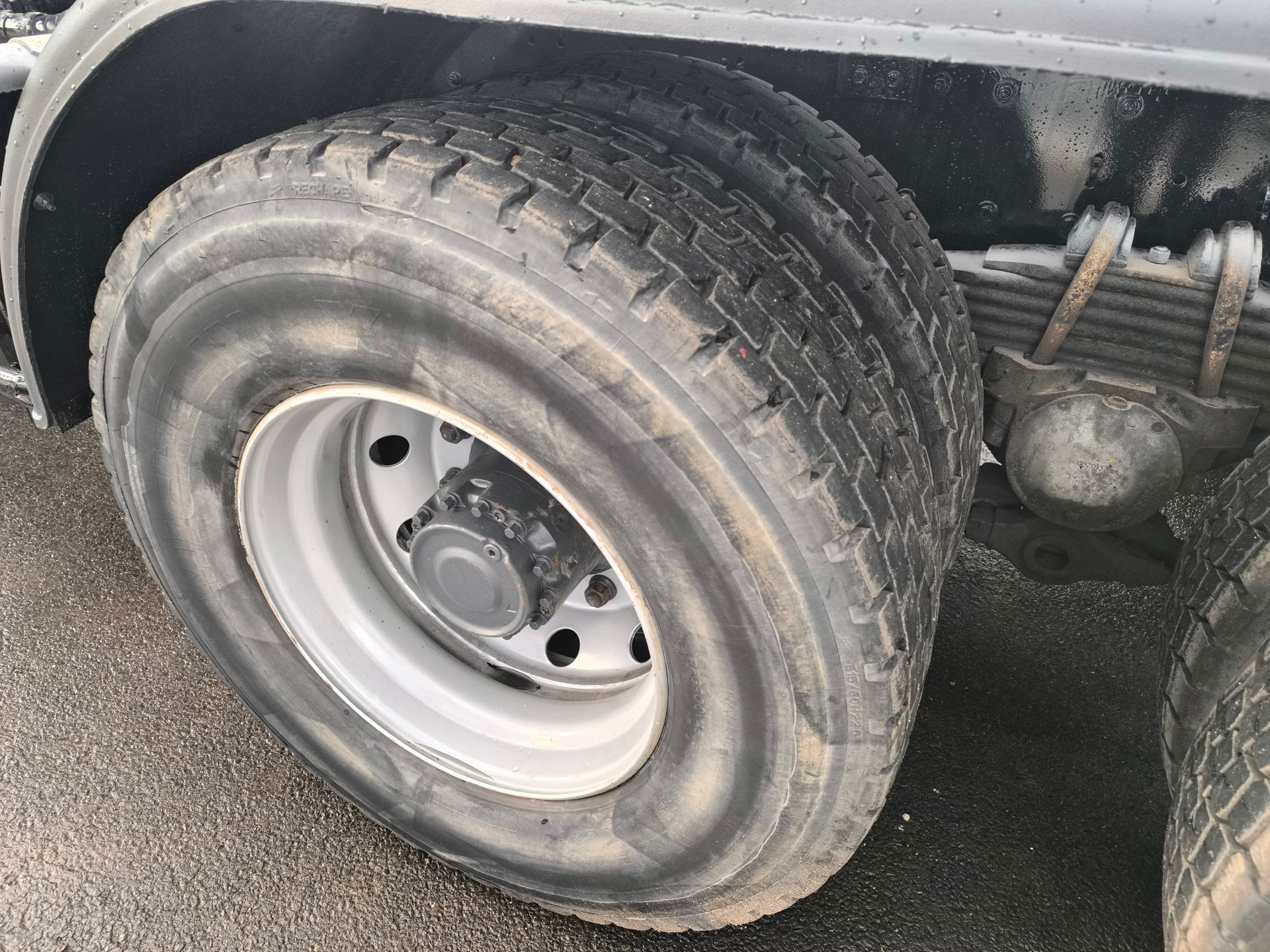 Renault Kerax 380 ampliroll grue