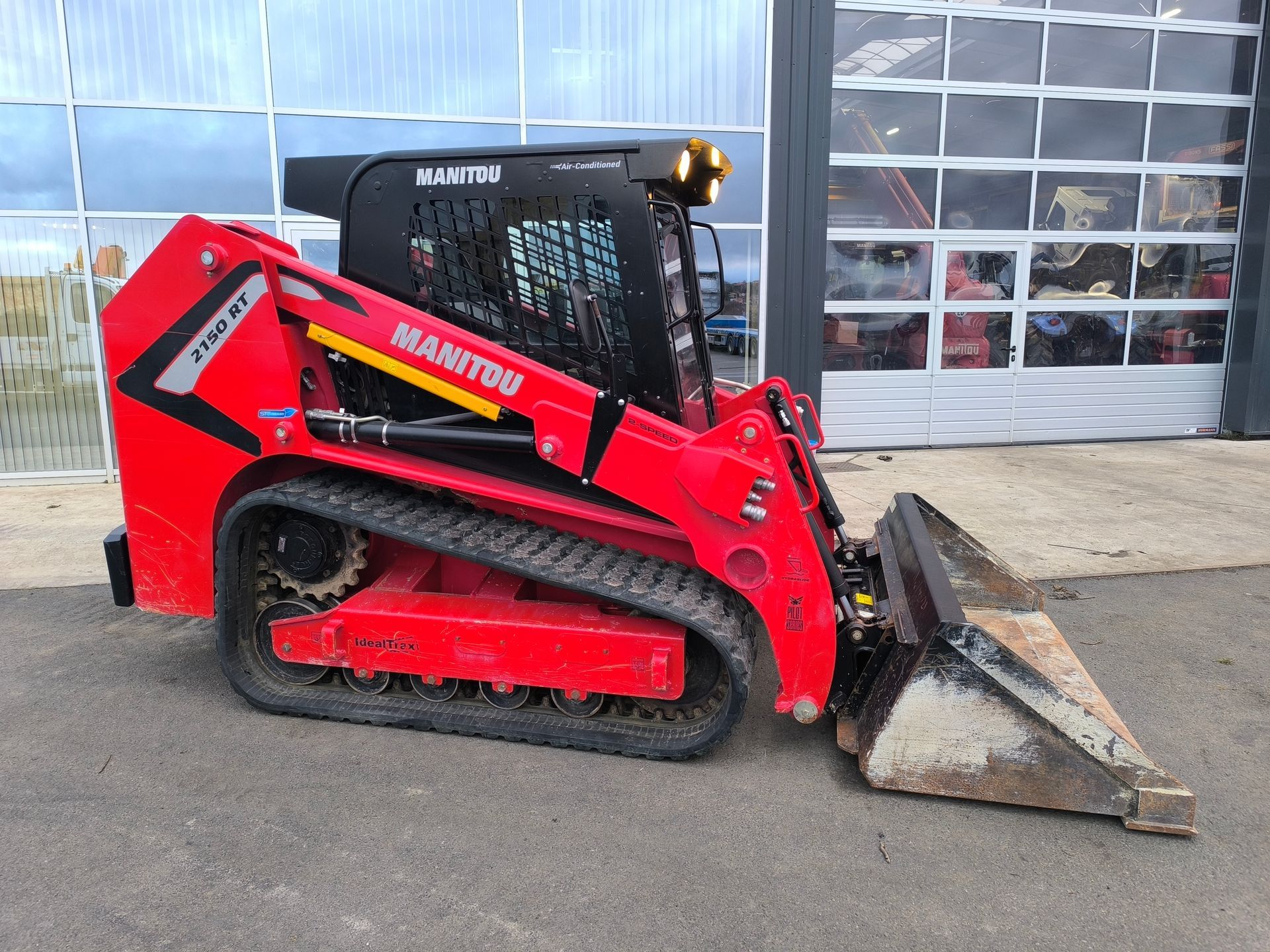 Chargeuse Manitou 2150 RT