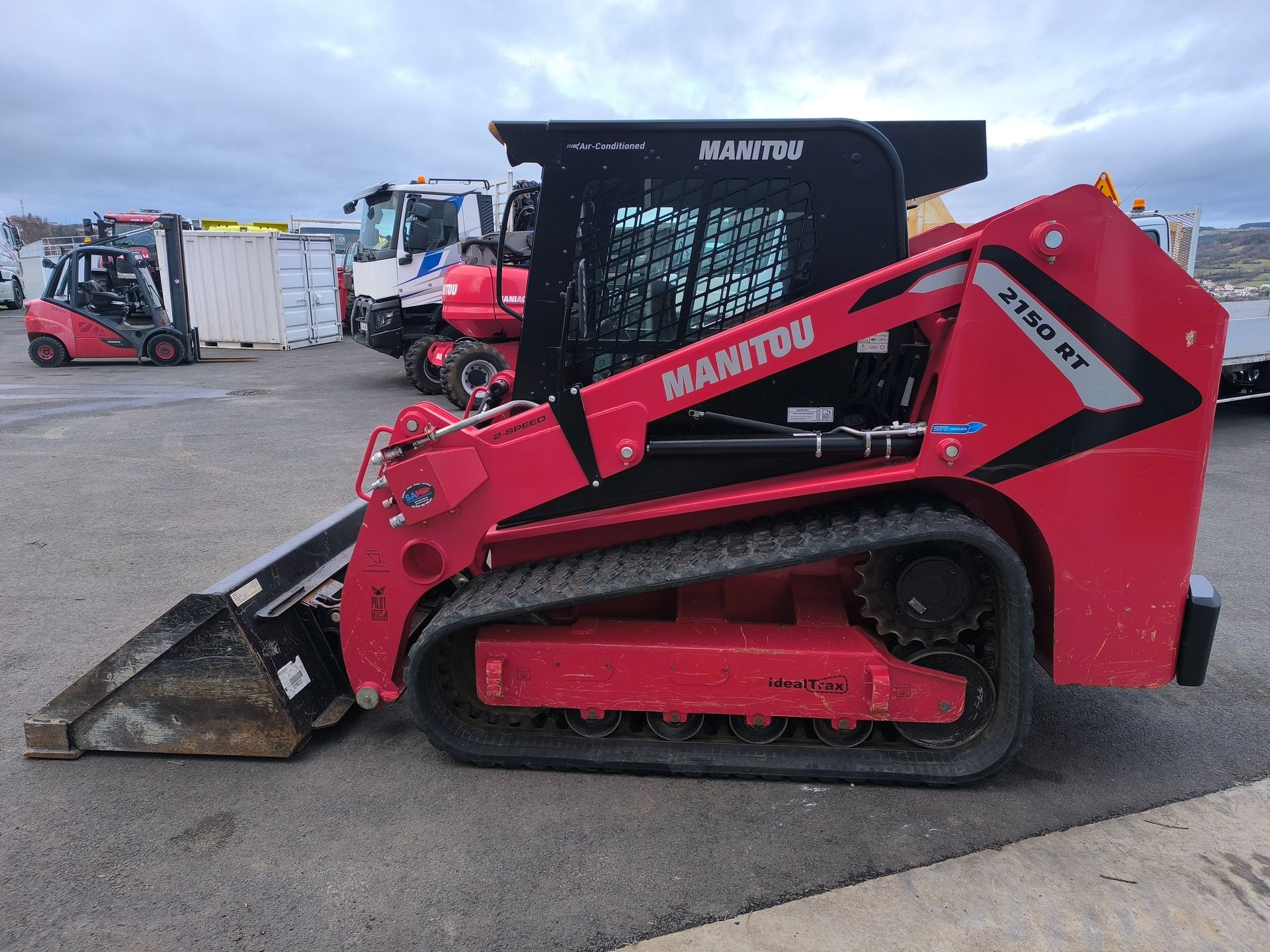 Chargeuse Manitou 2150 RT