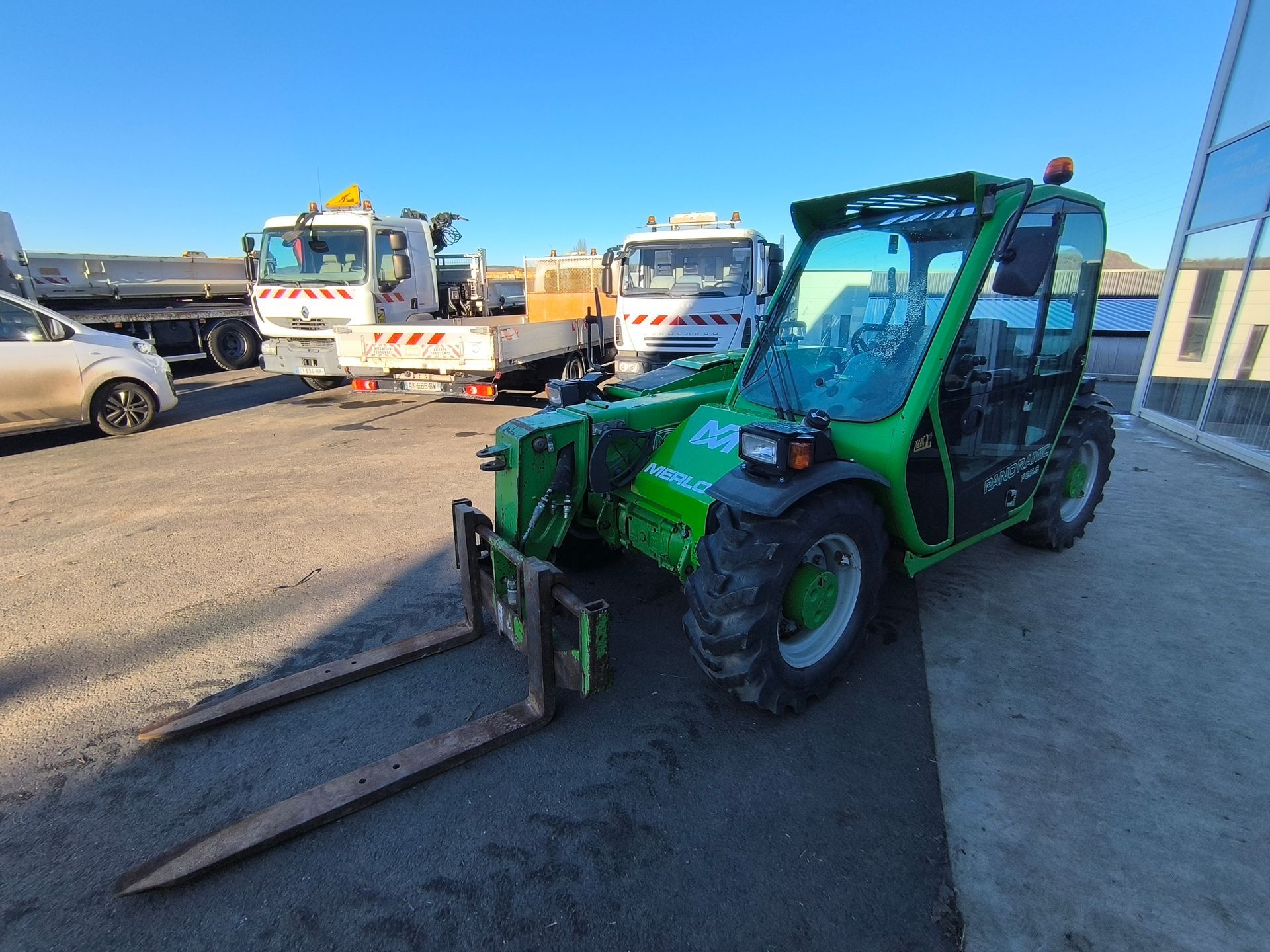 Merlo P25.6