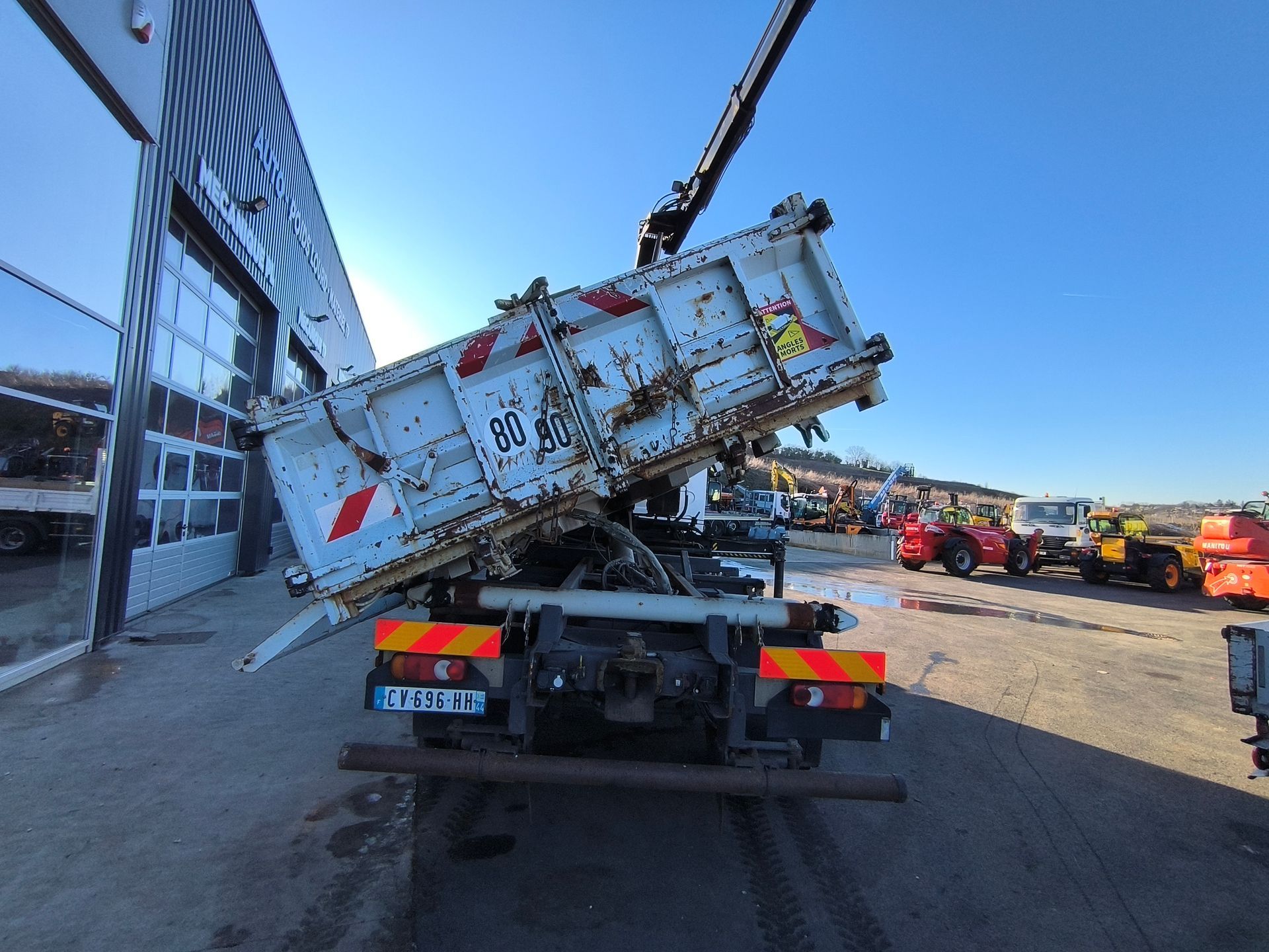 Camion Renault Midlum 220 grue HIAB