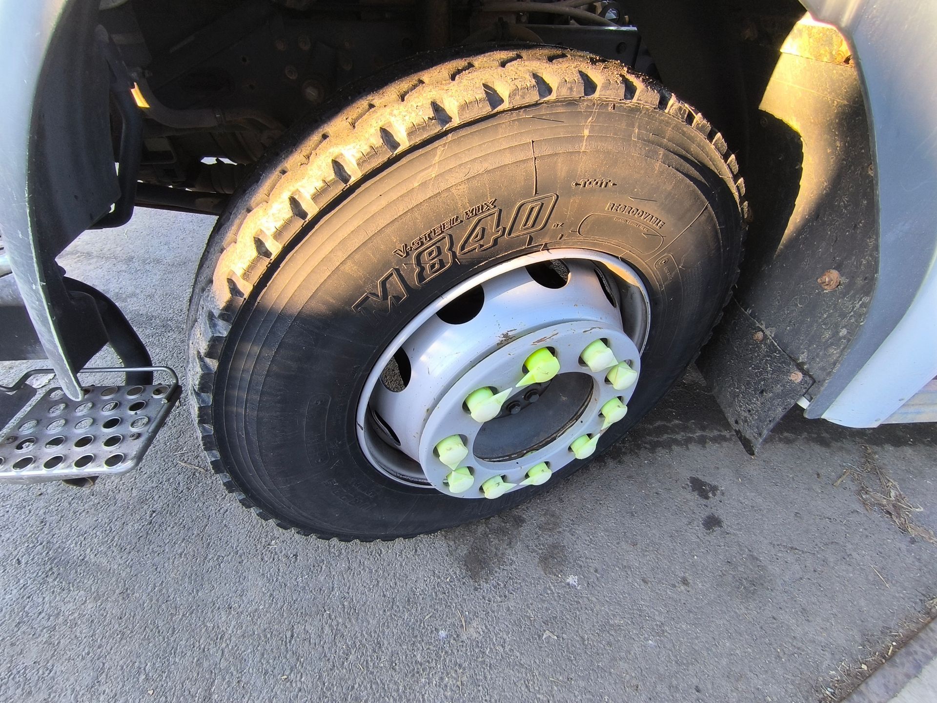 Camion Renault Midlum 220 grue HIAB