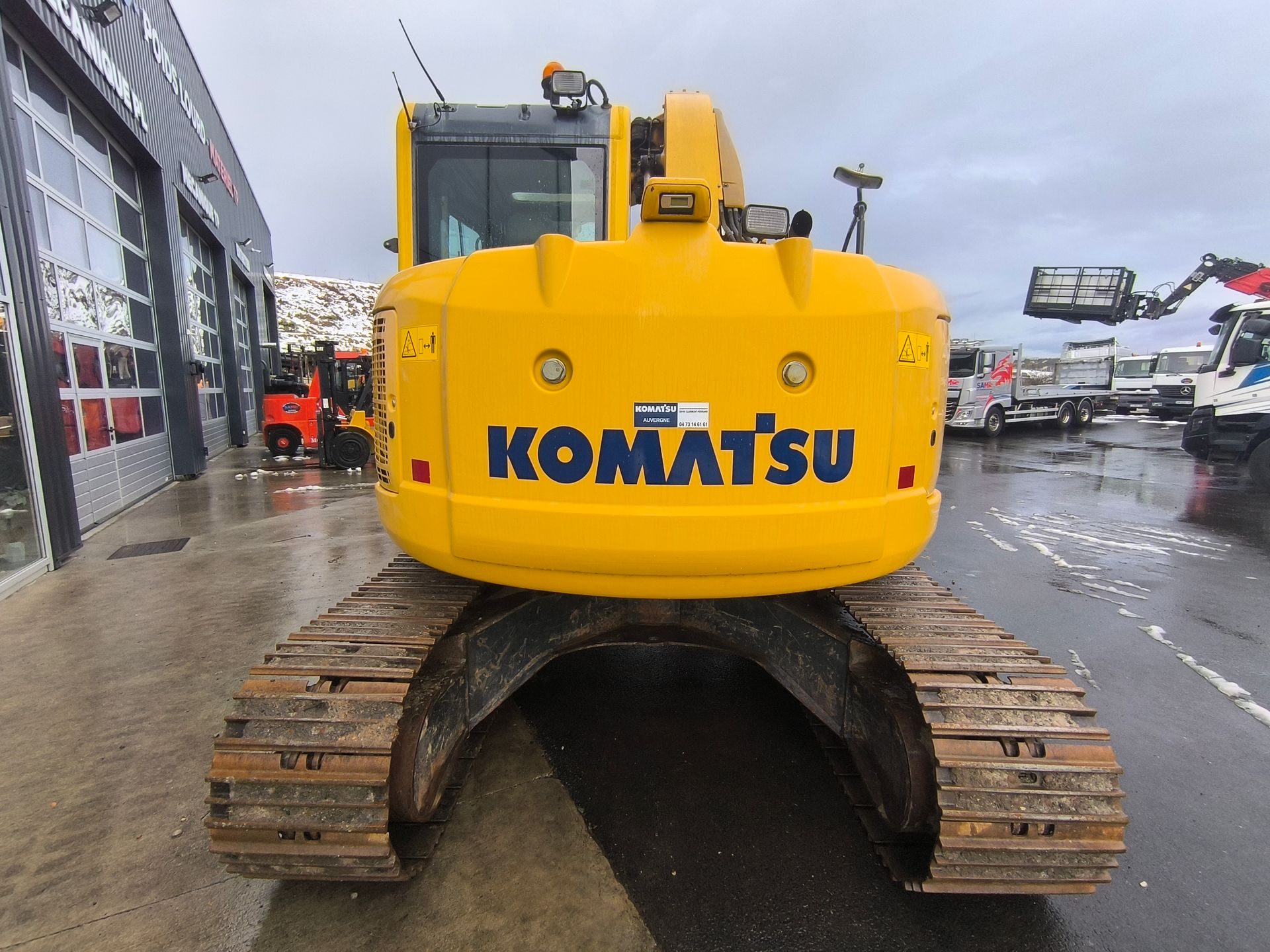Komatsu PC138US-8