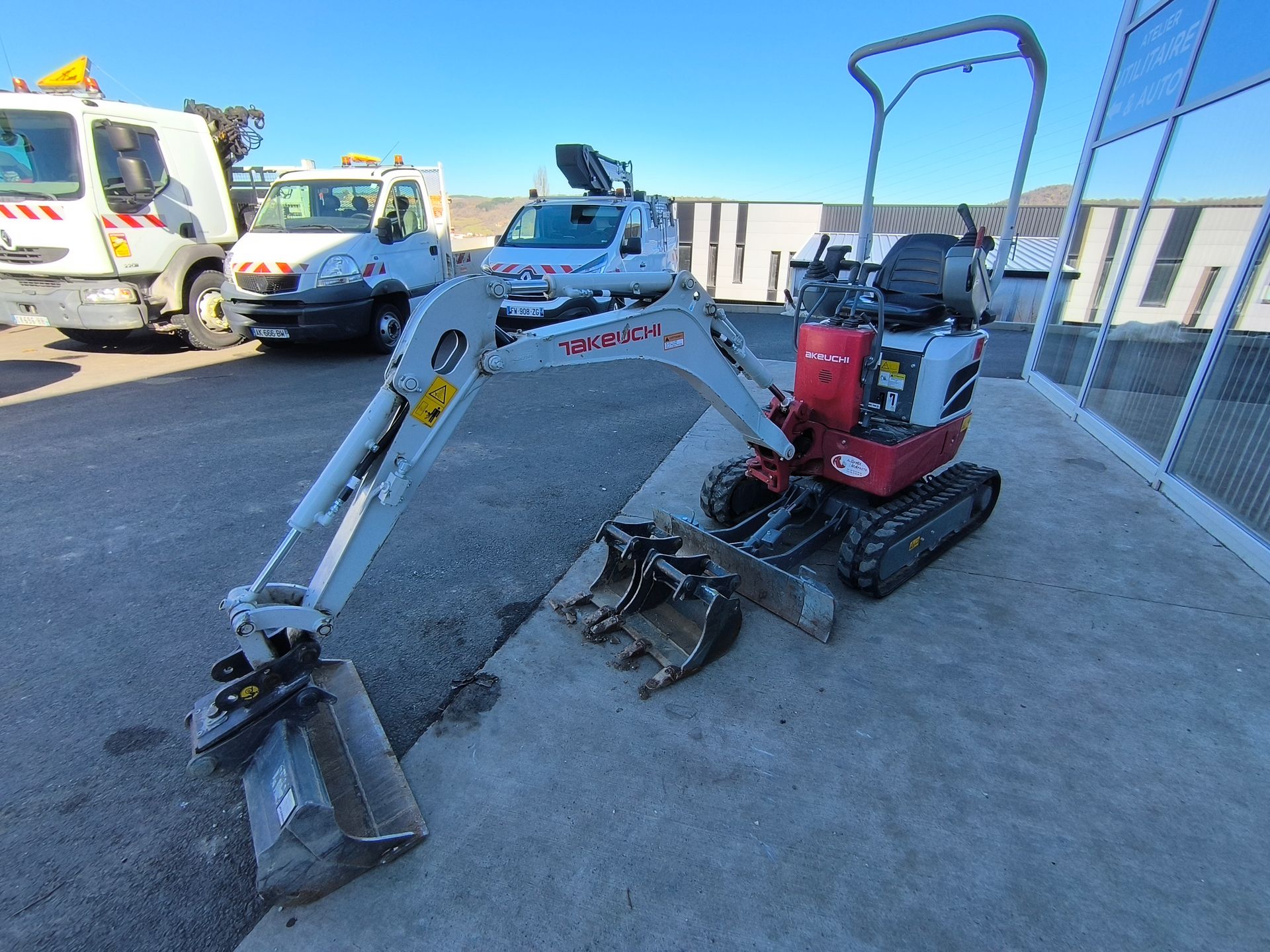 Takeuchi TB210R