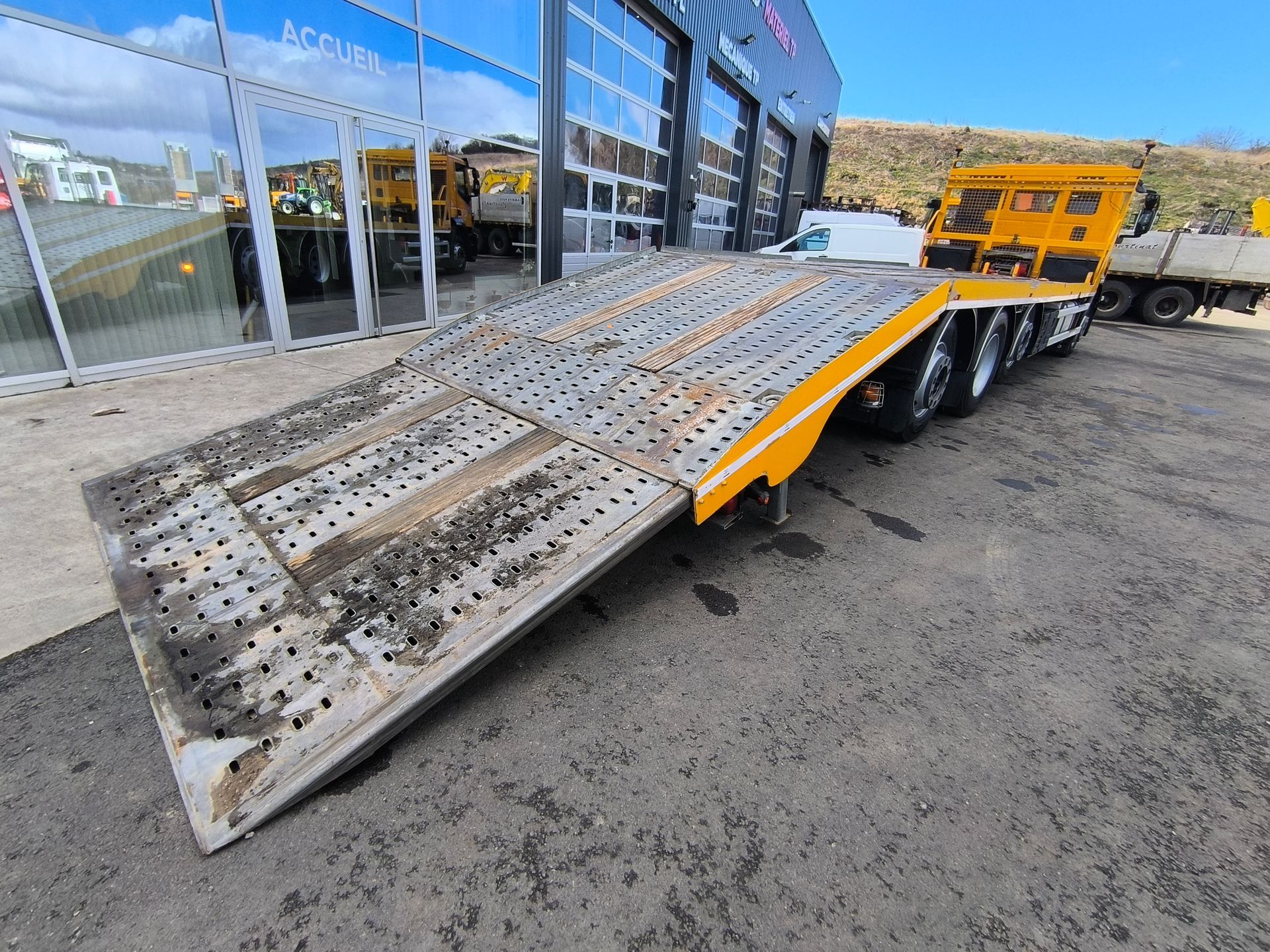 Iveco Stralis 420 Porte Engins