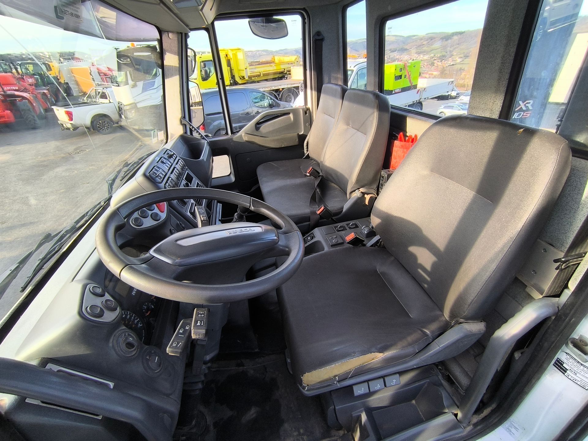 Iveco Ampliroll Eurocargo 160E22