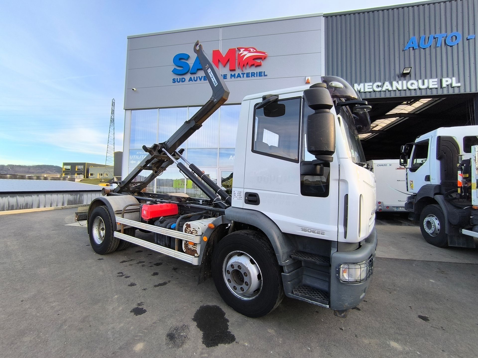 Iveco Ampliroll Eurocargo 160E22
