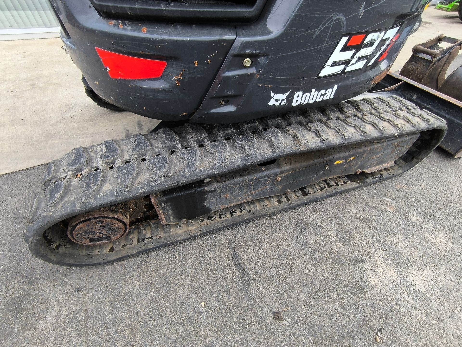 Mini Pelle Bobcat E27Z