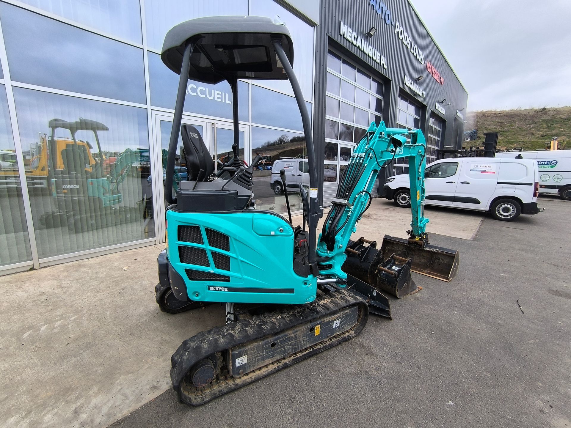 Kobelco SK17SR-3E