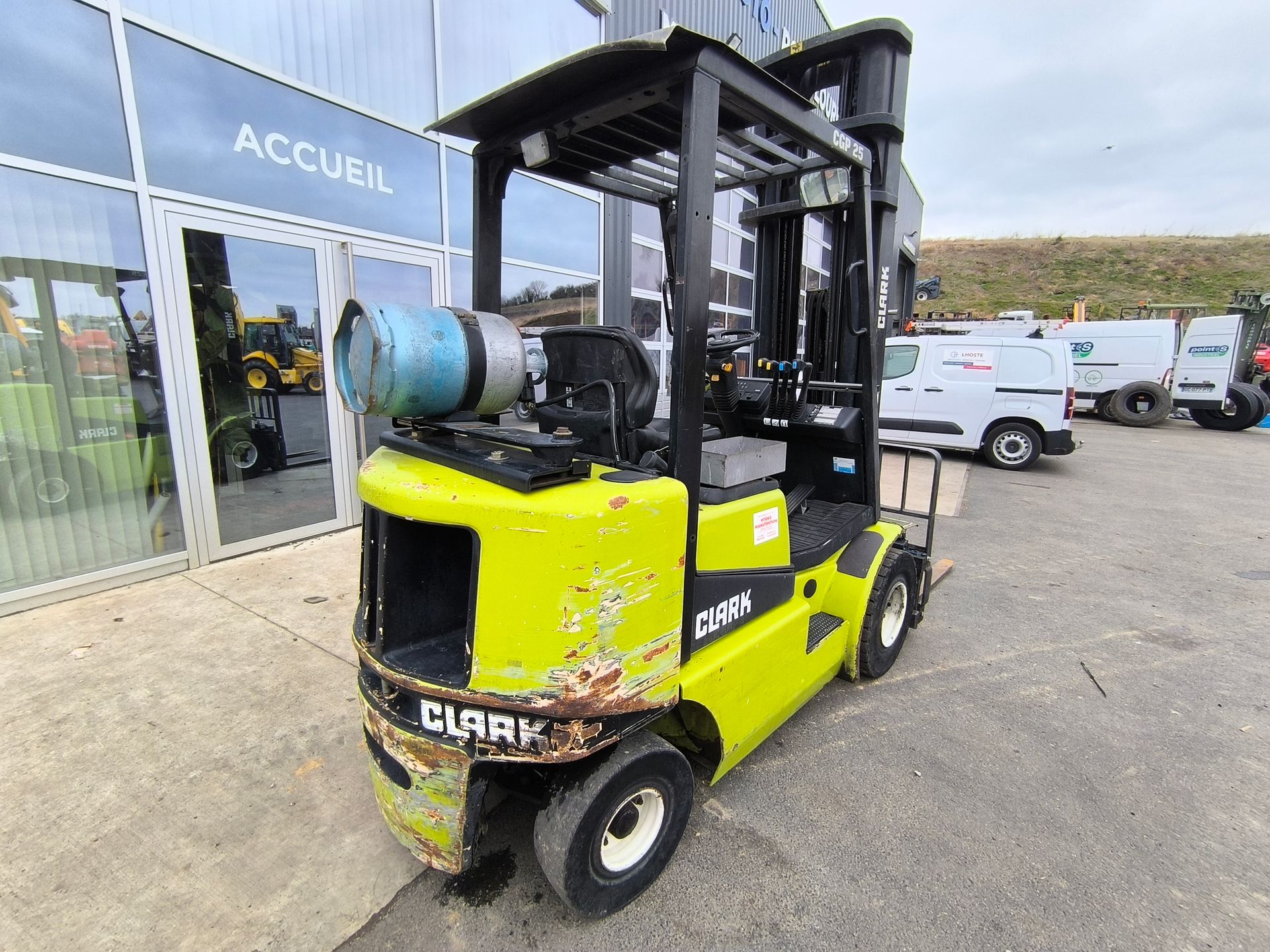 Chariot élévateur Clark CGP 25
