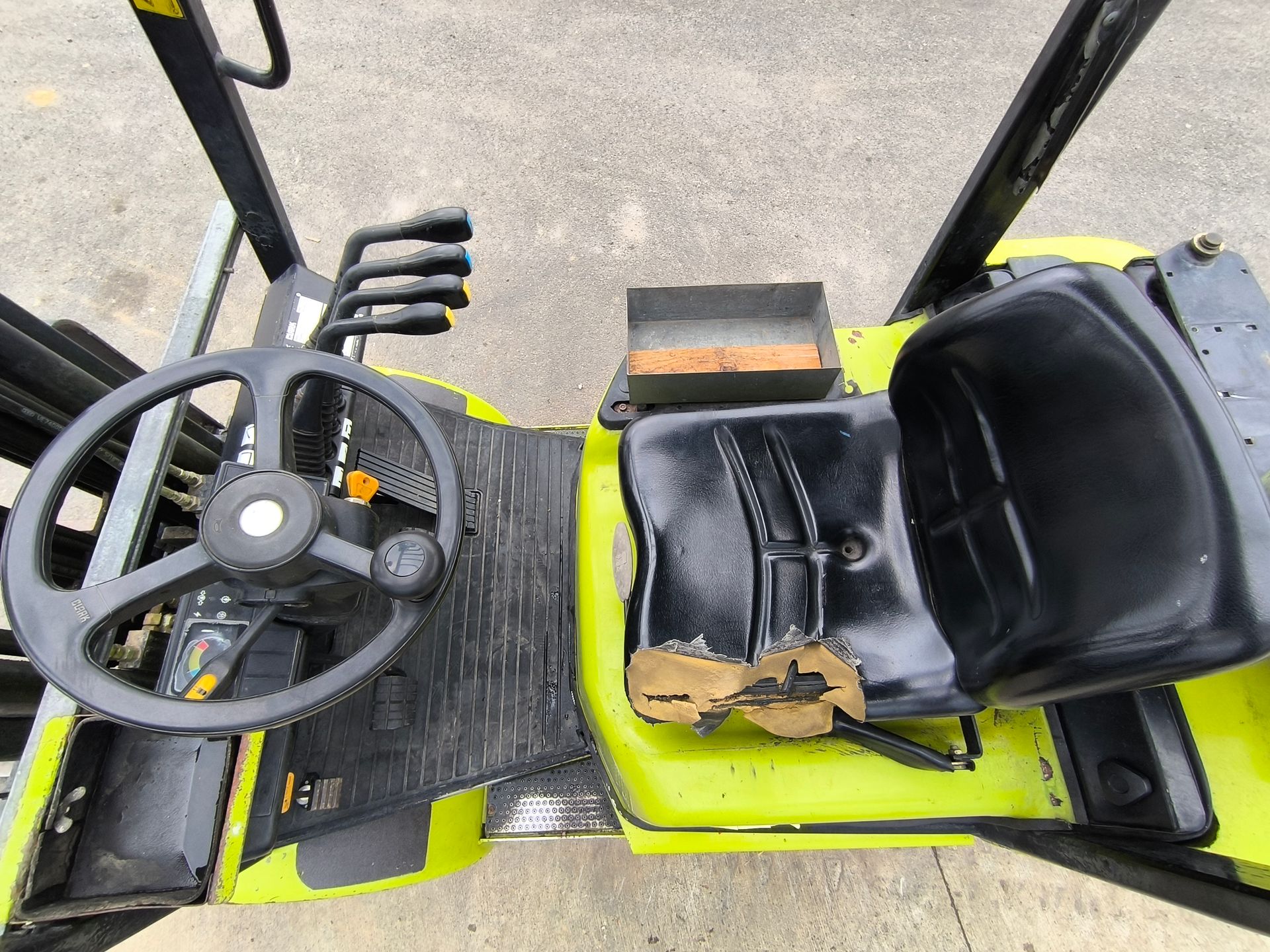 Chariot élévateur Clark CGP 25