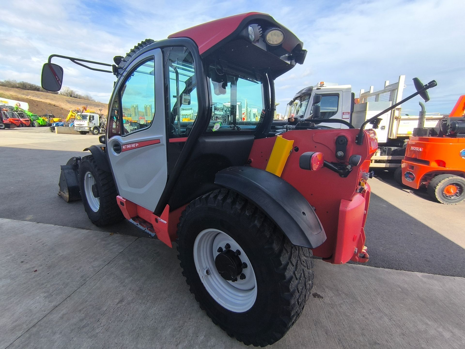 Manitou MLT 940 140 V Plus