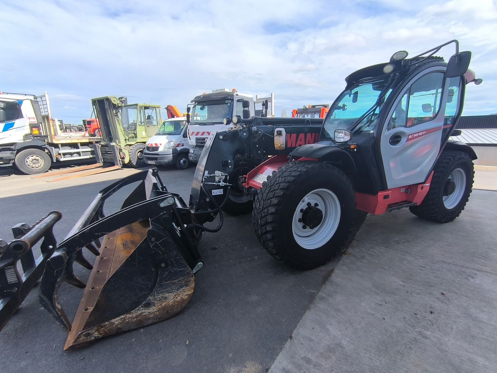 Manitou MLT 940 140 V Plus