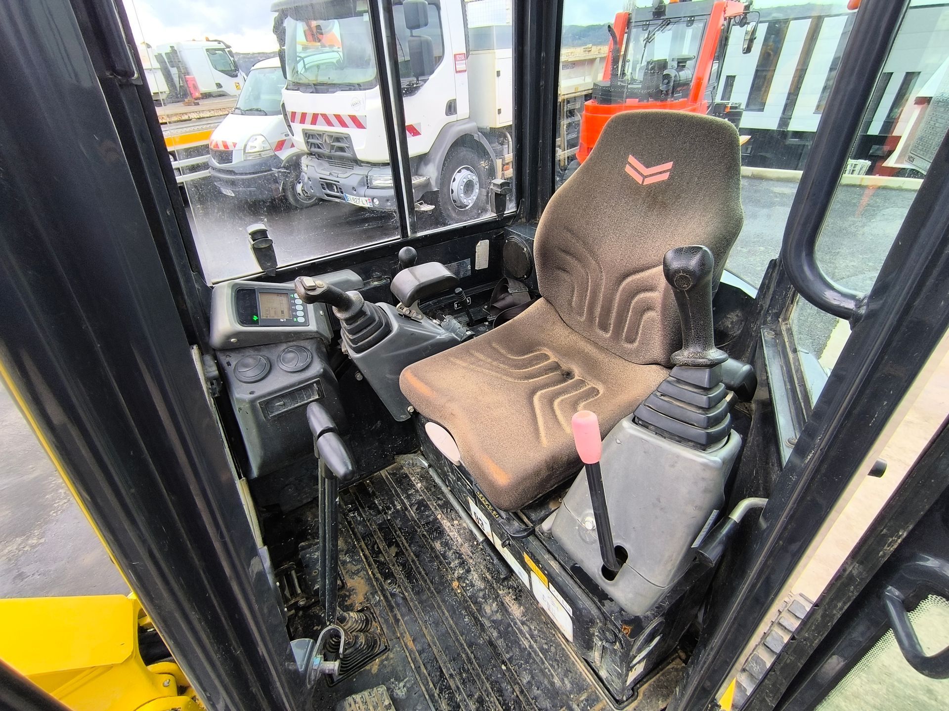 Yanmar VIO26-6