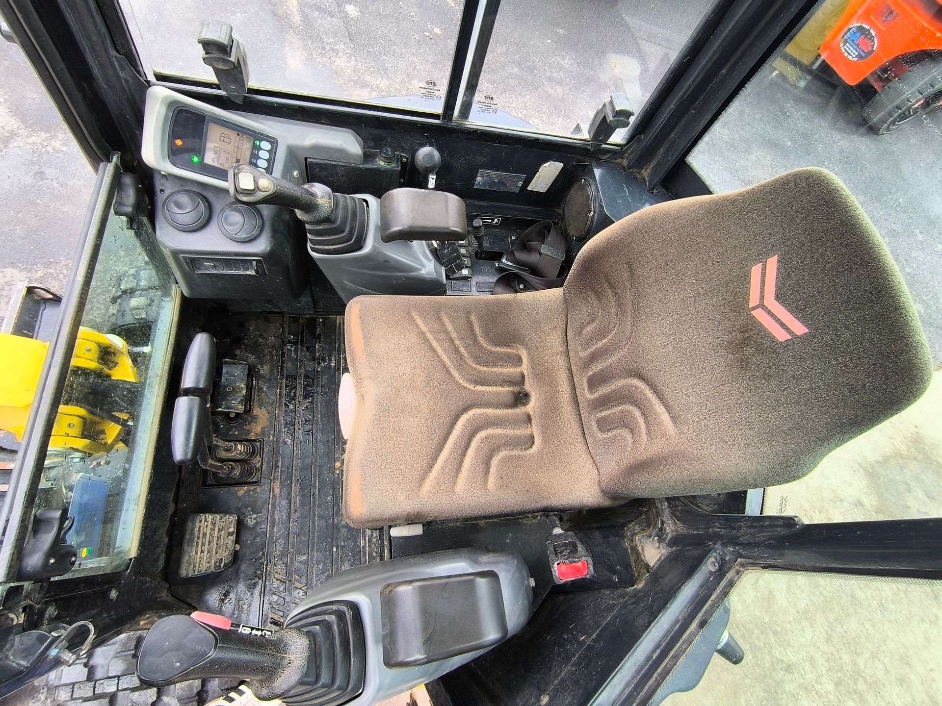 Yanmar VIO26-6
