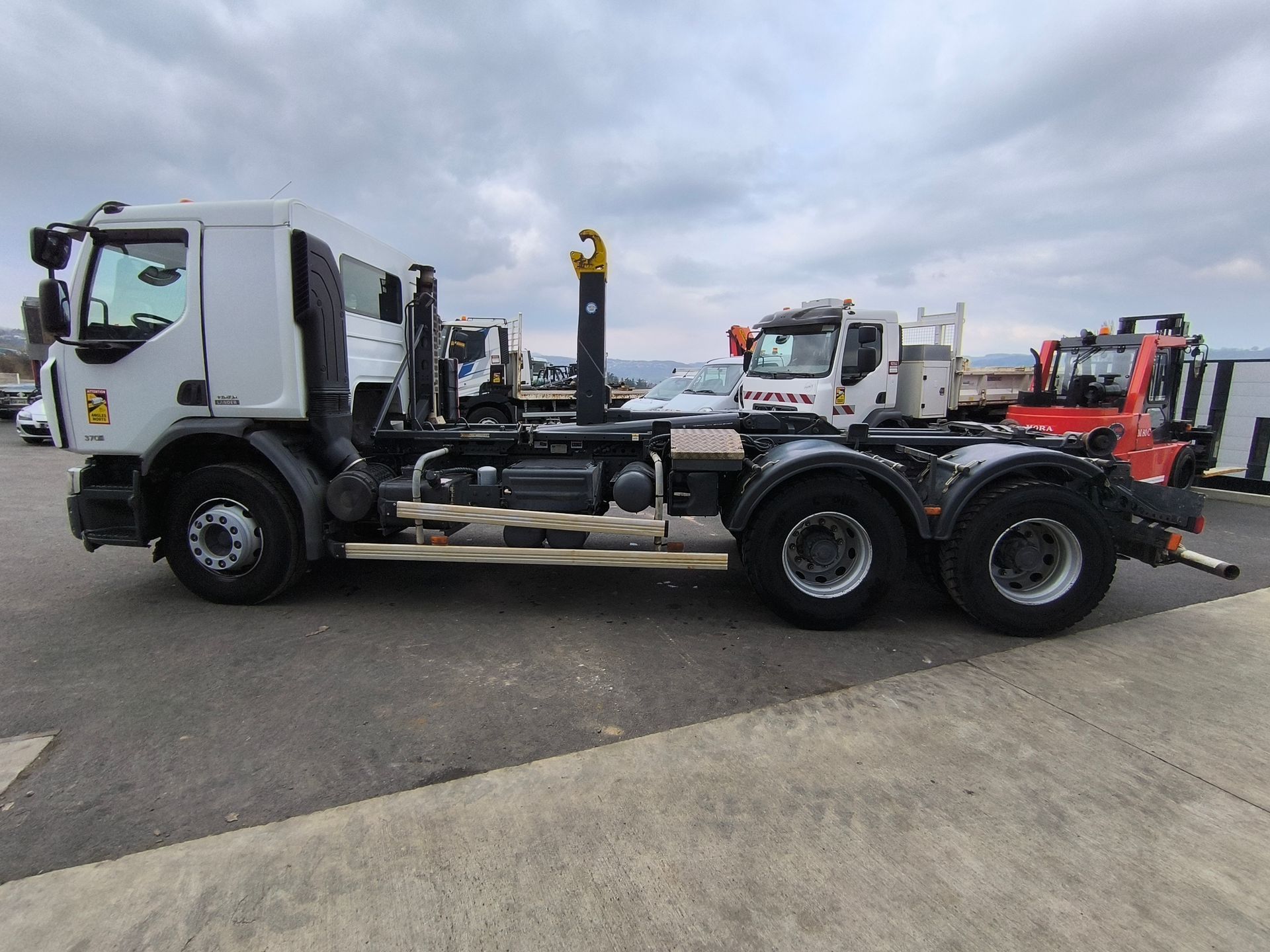 Renault Ampliroll Premium Lander 370 DXI