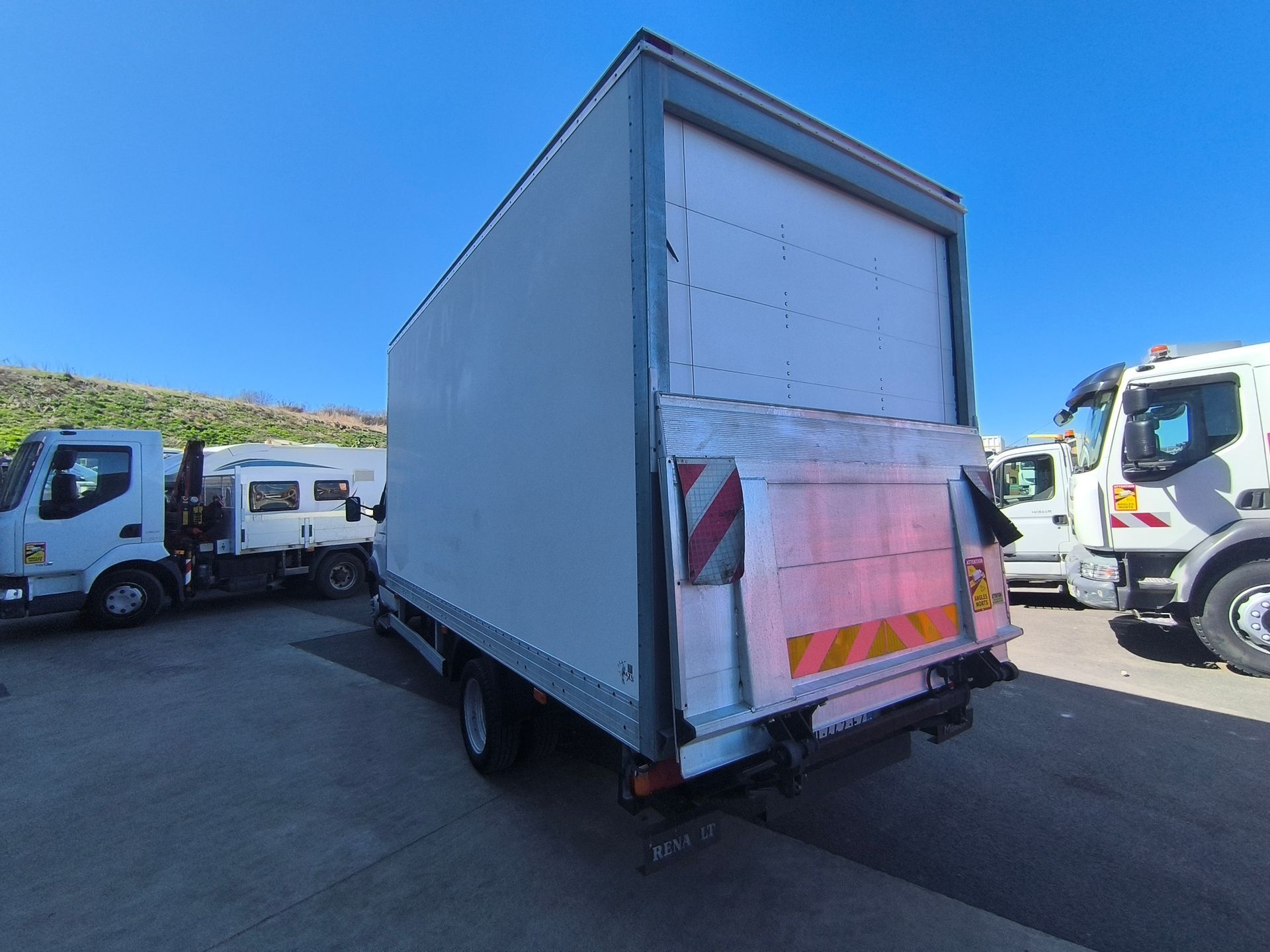 Renault Master 160 DCI VL + Hayon