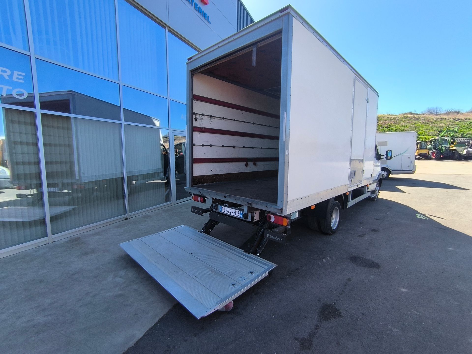 Renault Master 160 DCI VL + Hayon