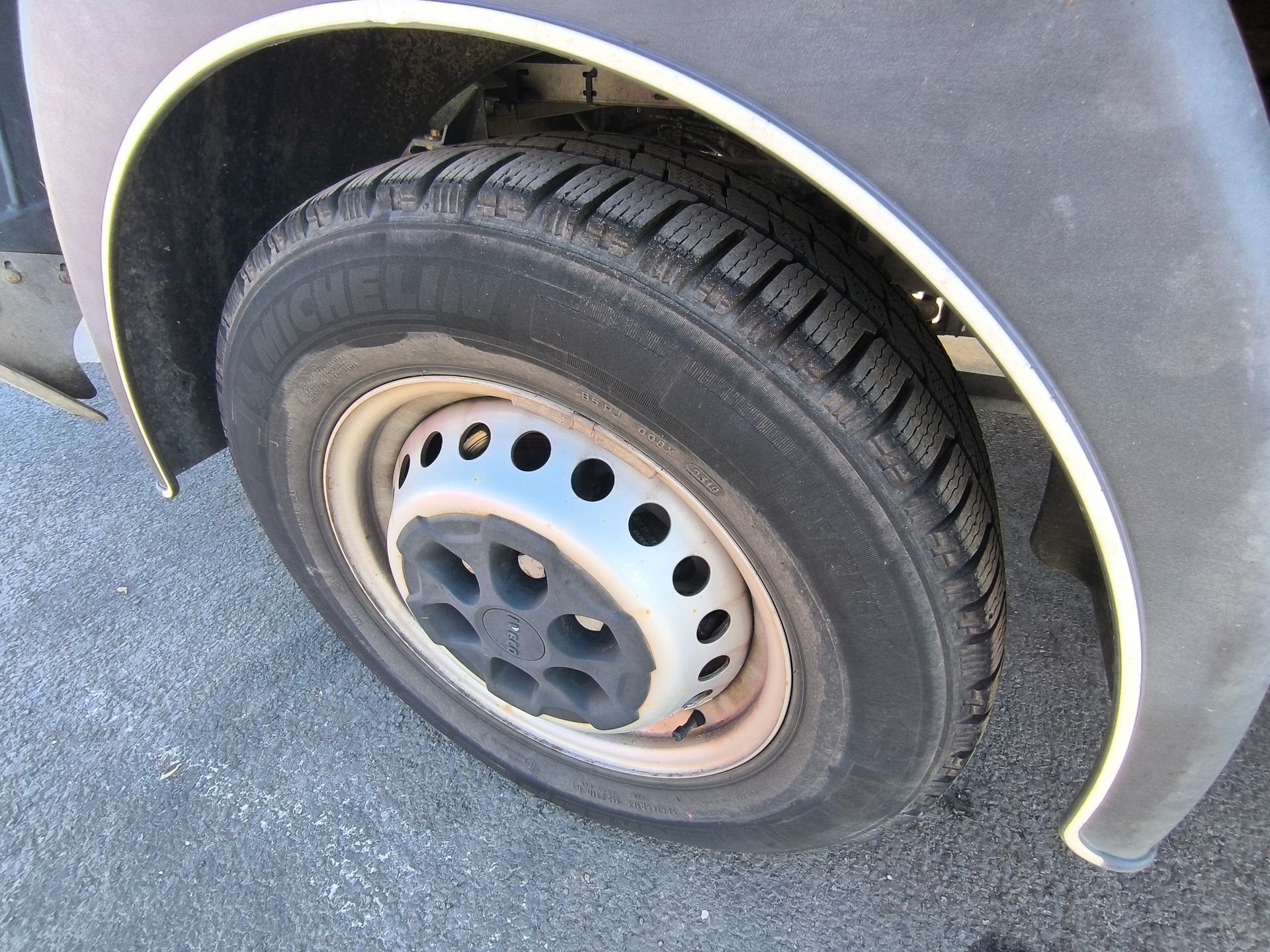 Iveco Daily 35S14H avec Nacelle 141 TLE