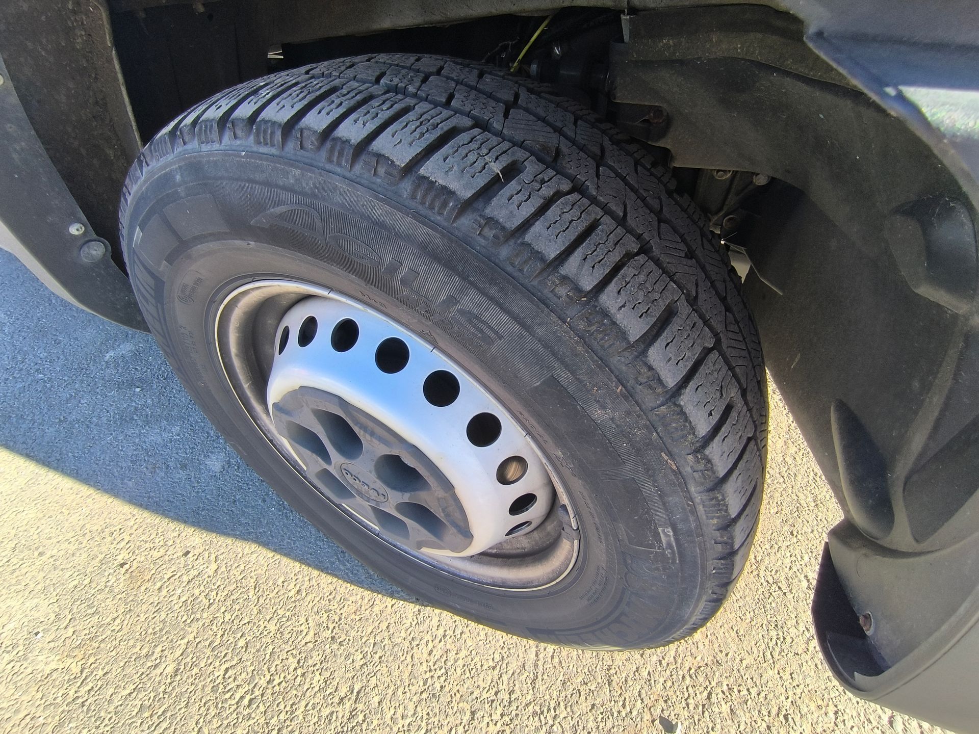 Iveco Daily 35S14H avec Nacelle 141 TLE