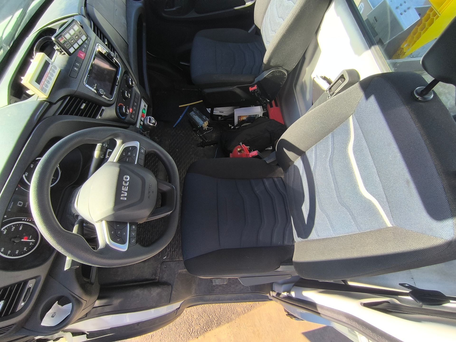 Iveco Daily 35S14H avec Nacelle 141 TLE