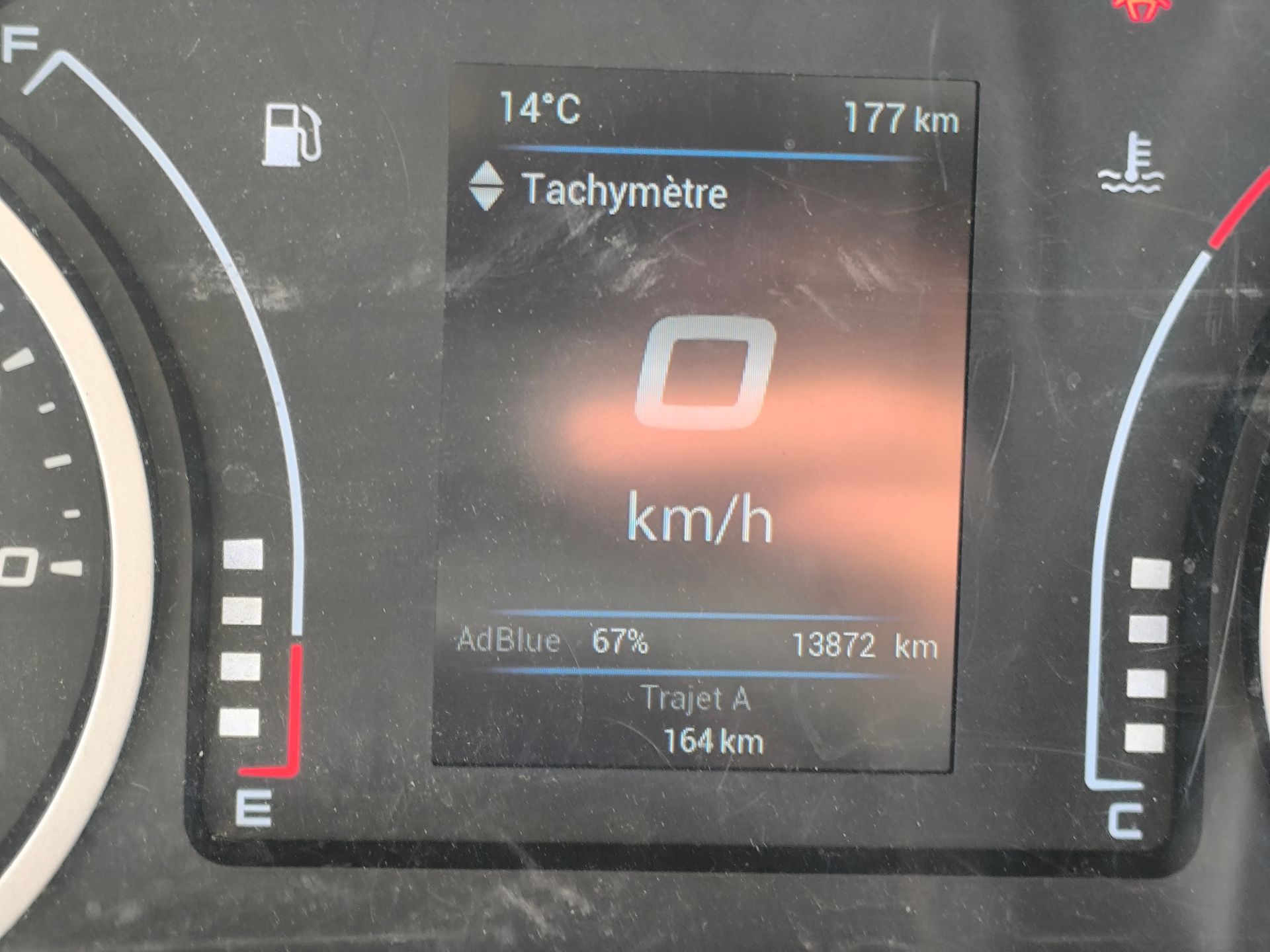 Iveco Daily 35S14H avec Nacelle 141 TLE