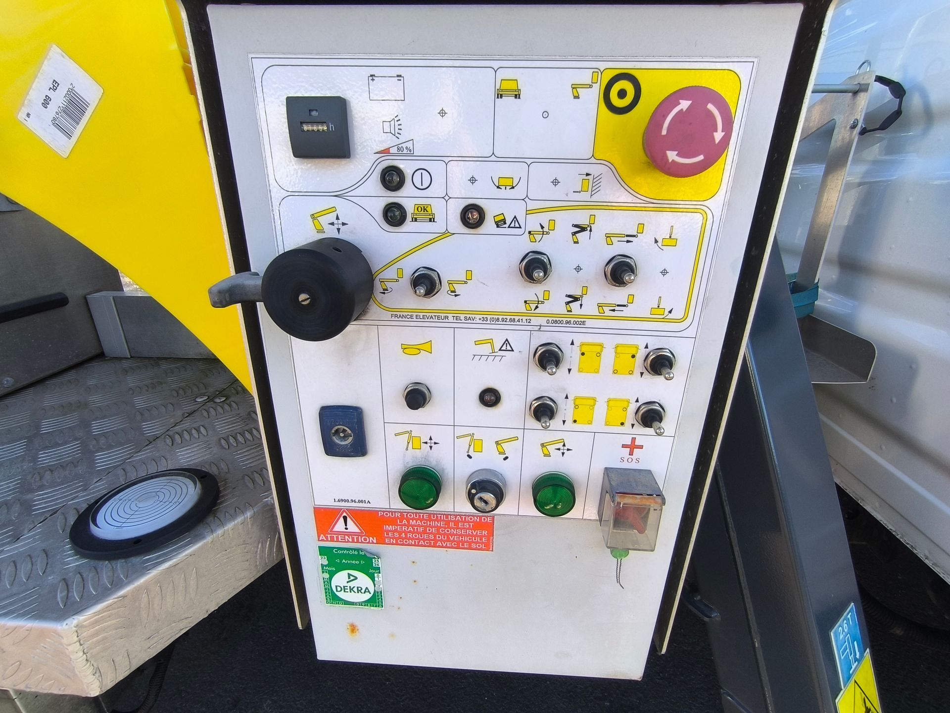 Iveco Daily 35S14H avec Nacelle 141 TLE