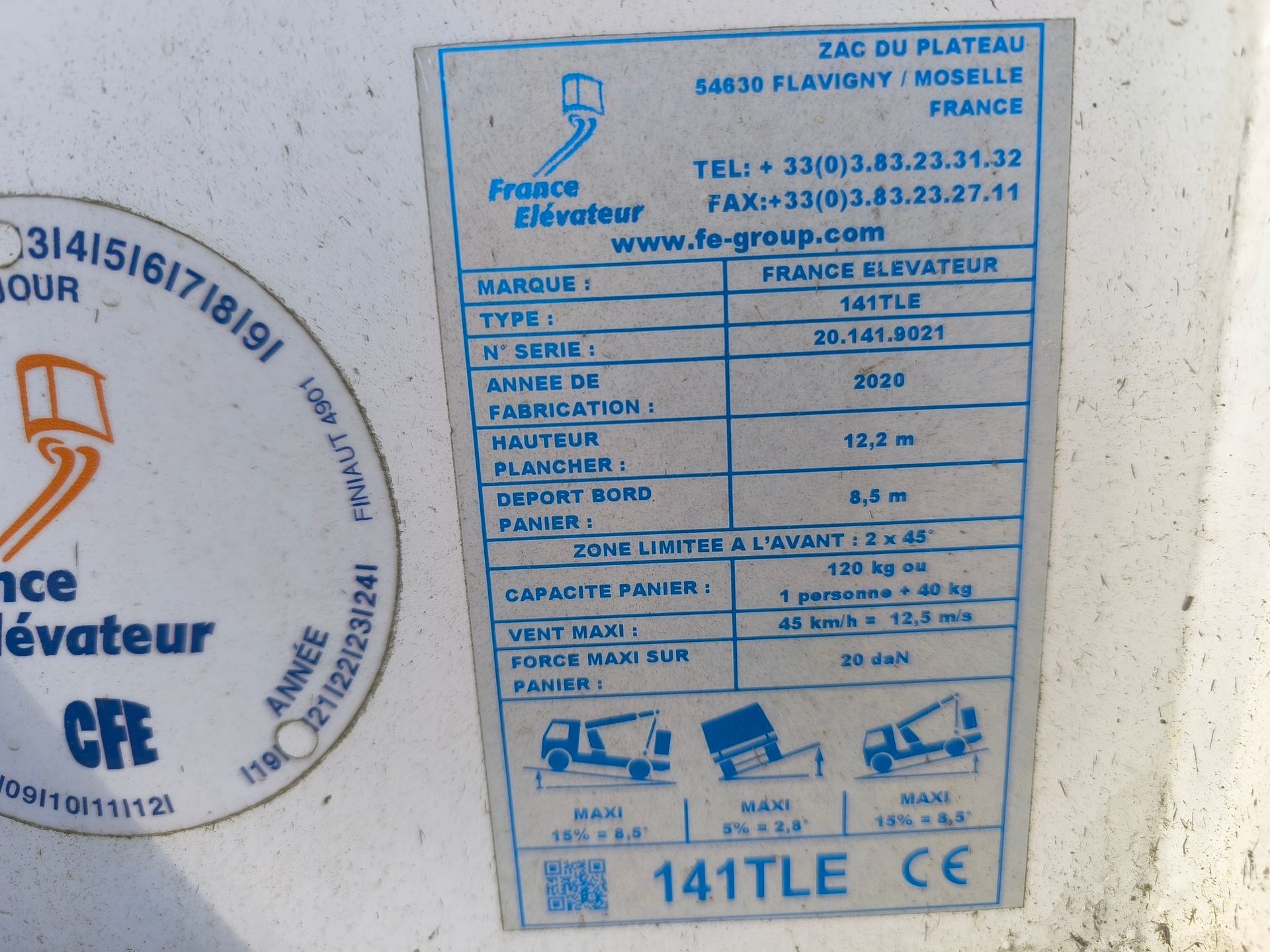 Iveco Daily 35S14H avec Nacelle 141 TLE