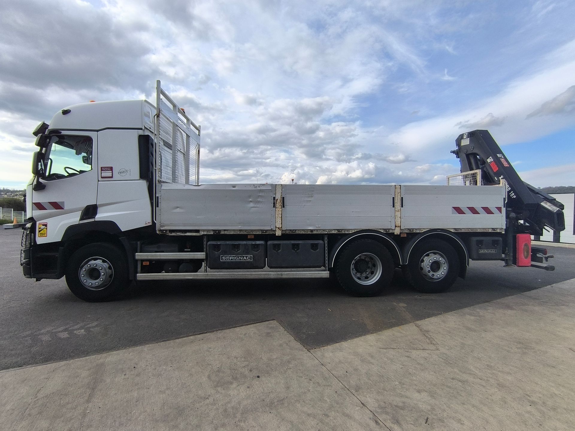 Renault C 430 P Grue Hiab 10m