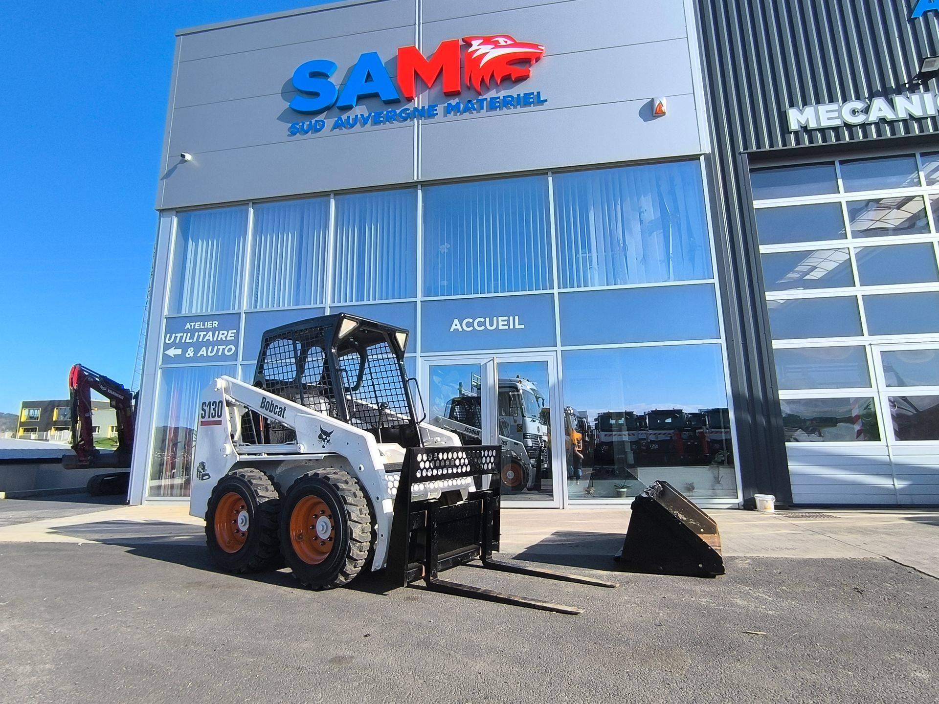 Chargeur Bobcat S130