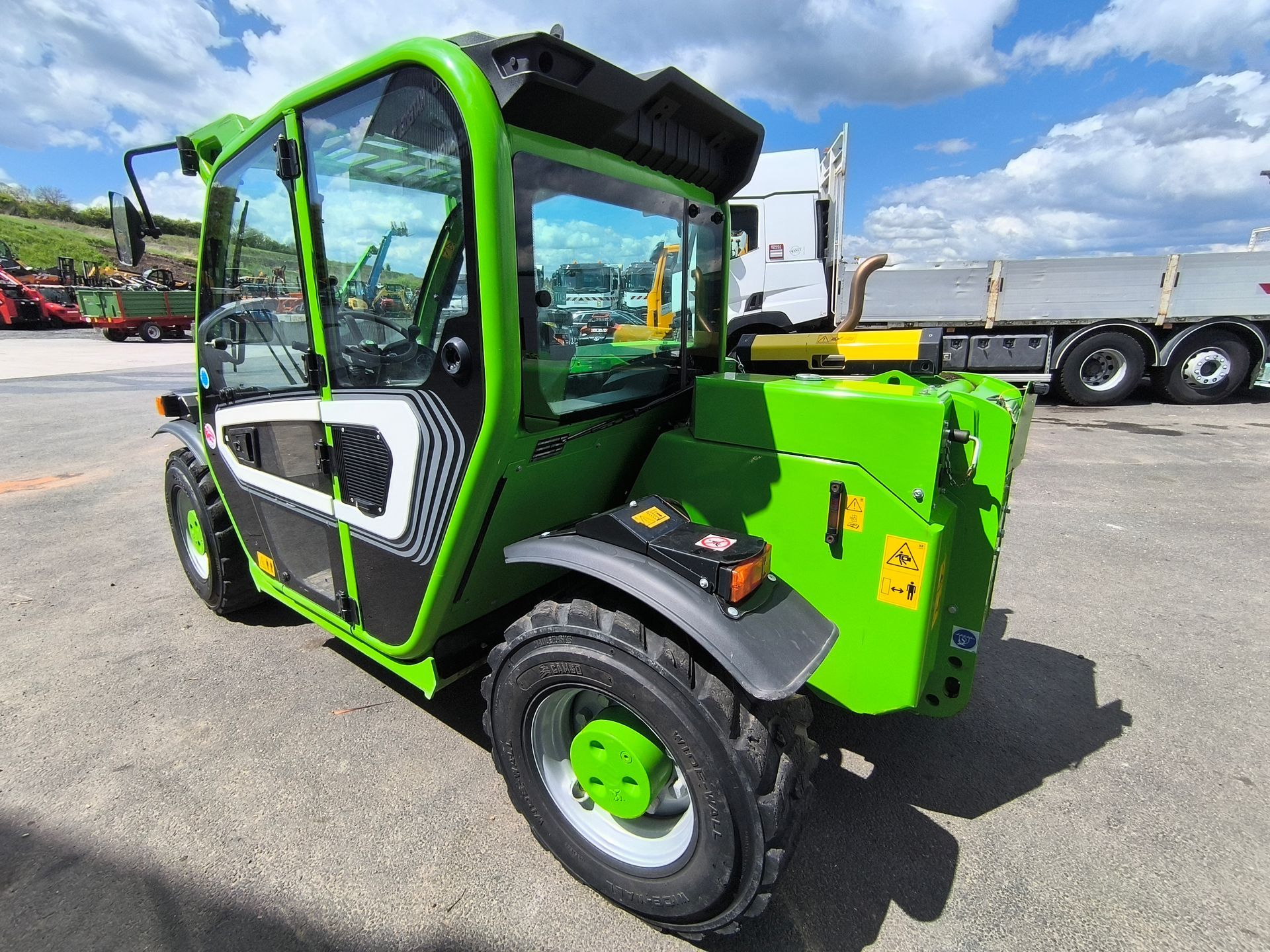 Merlo P27.6 PLUS