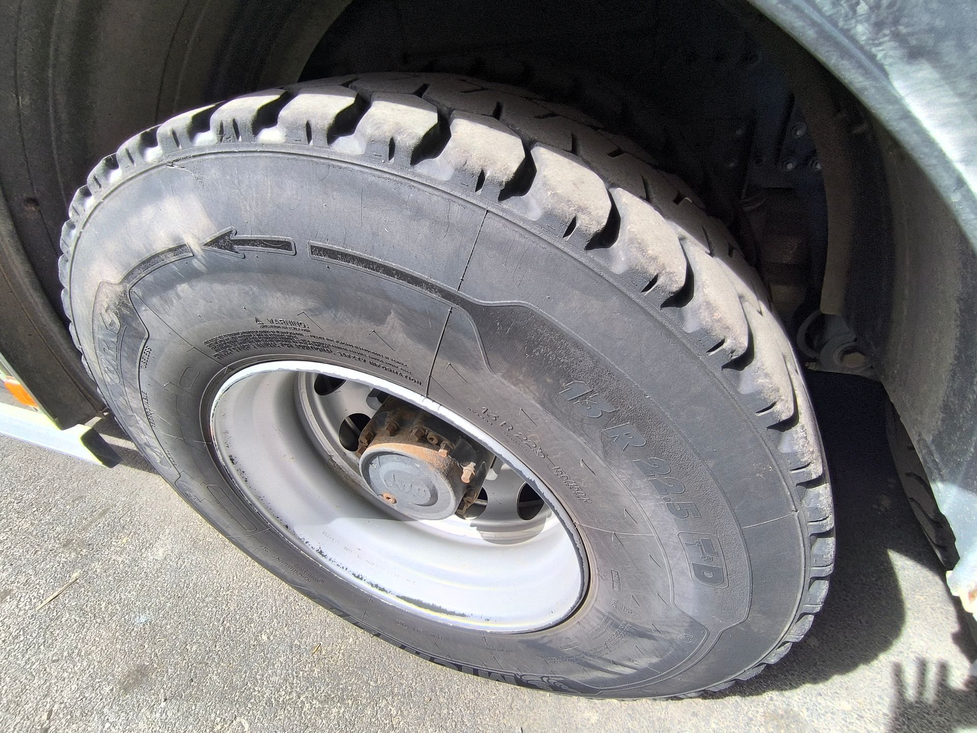 Renault C 520 grue Palfinger PK 34