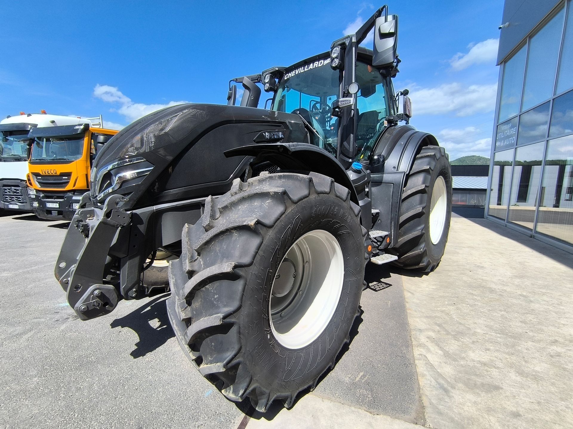 Valtra Q 285