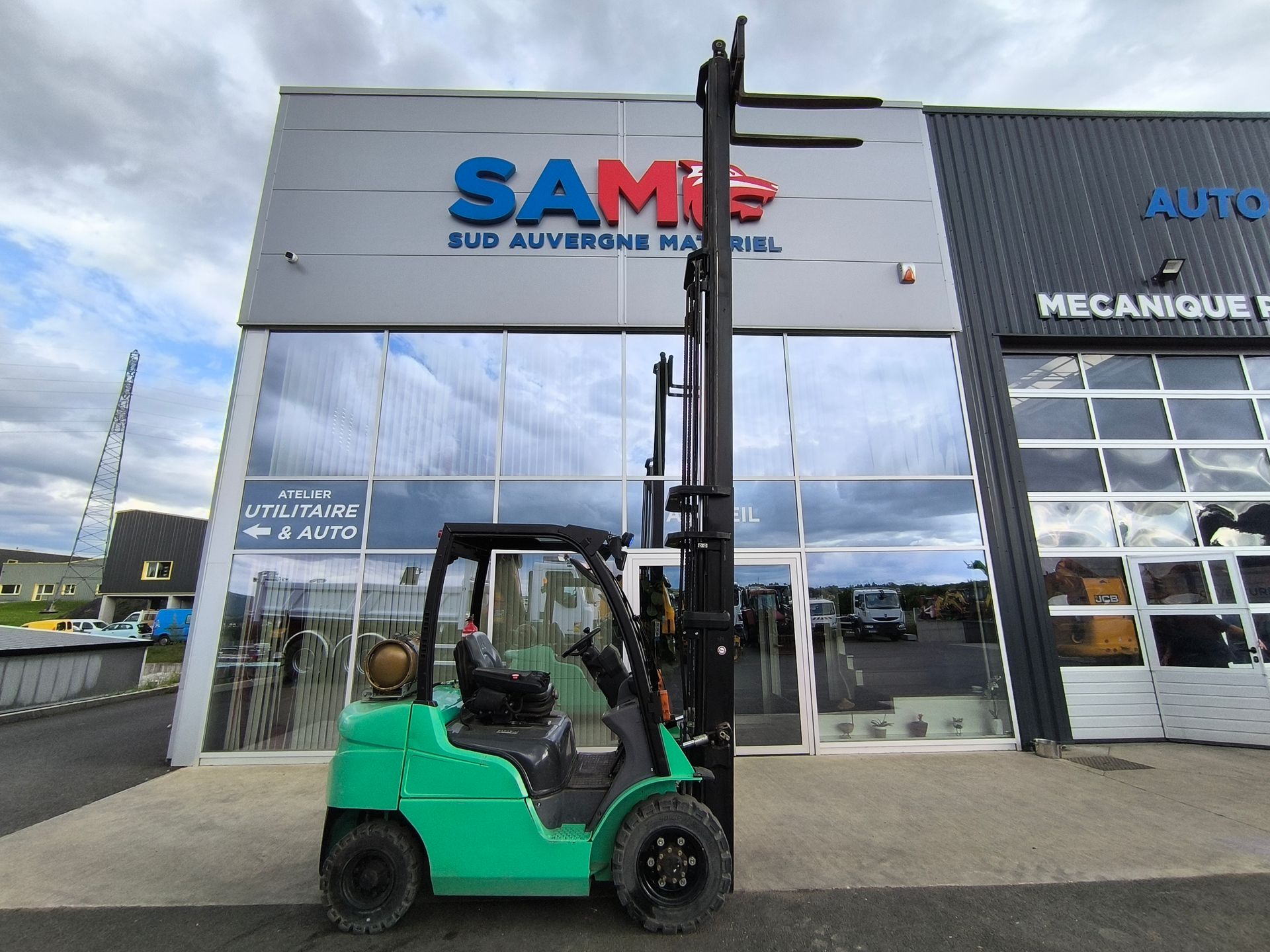 Mitsubishi FG25N à Gaz