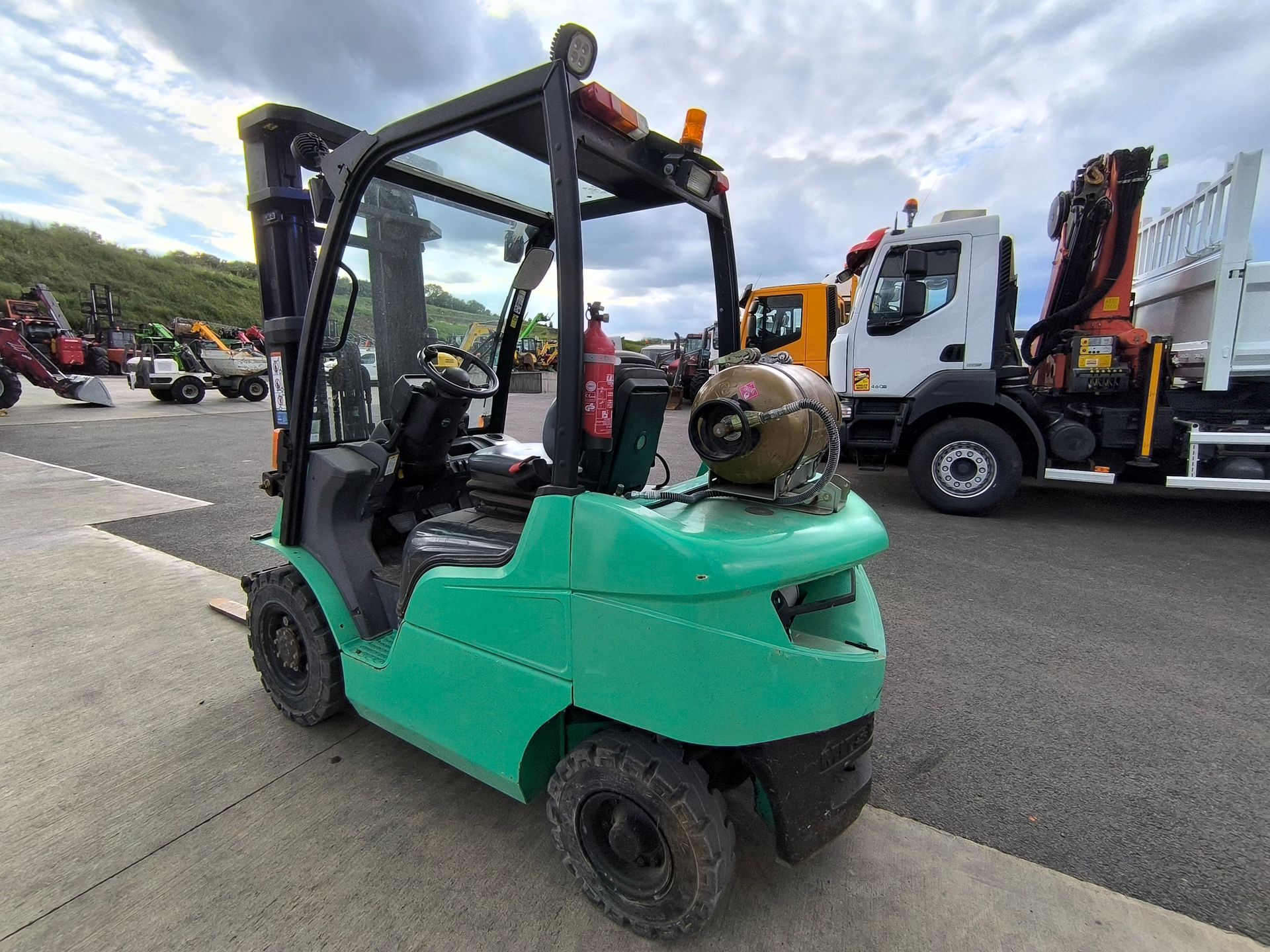 Mitsubishi FG25N à Gaz