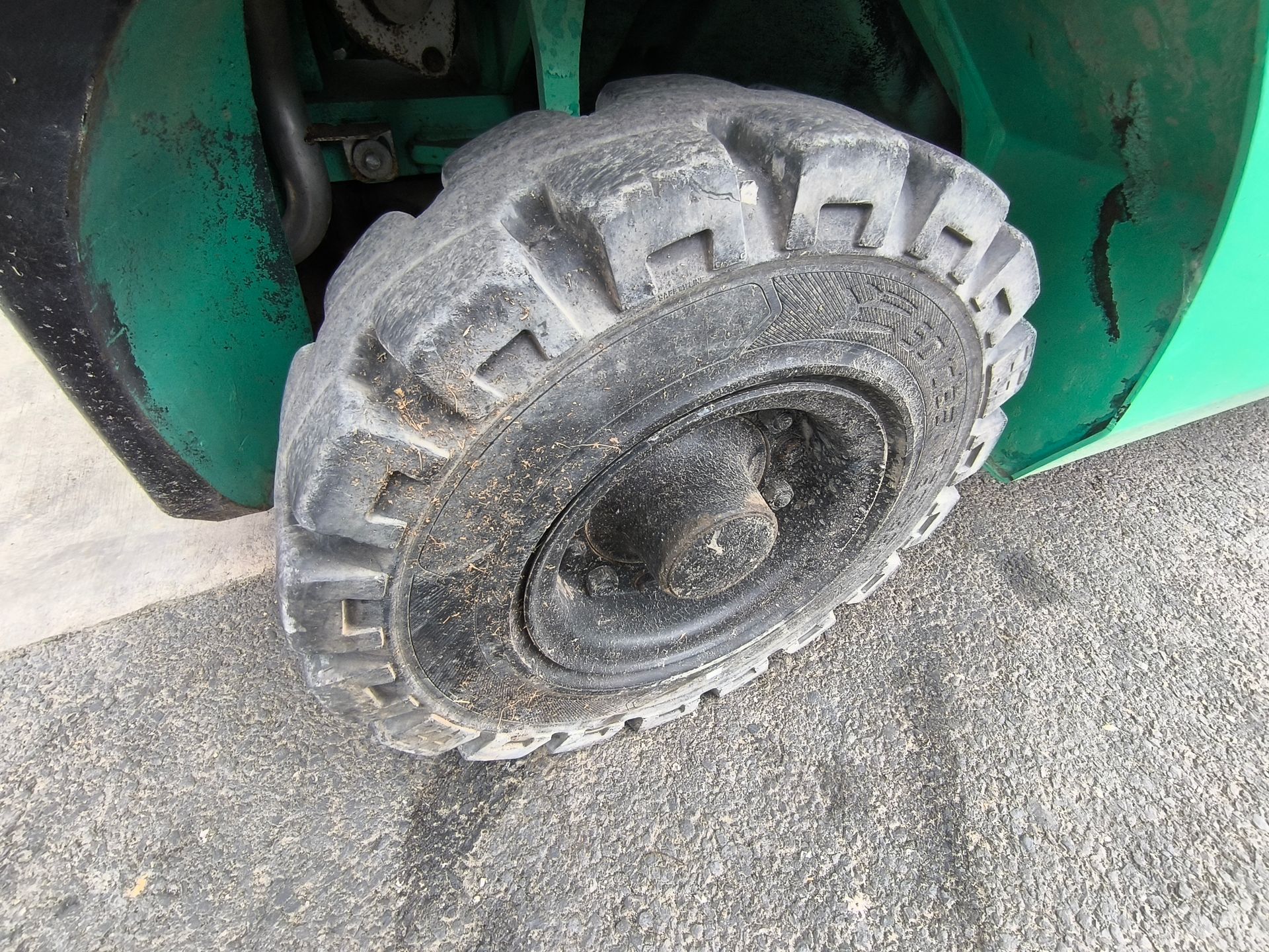 Mitsubishi FG25N à Gaz