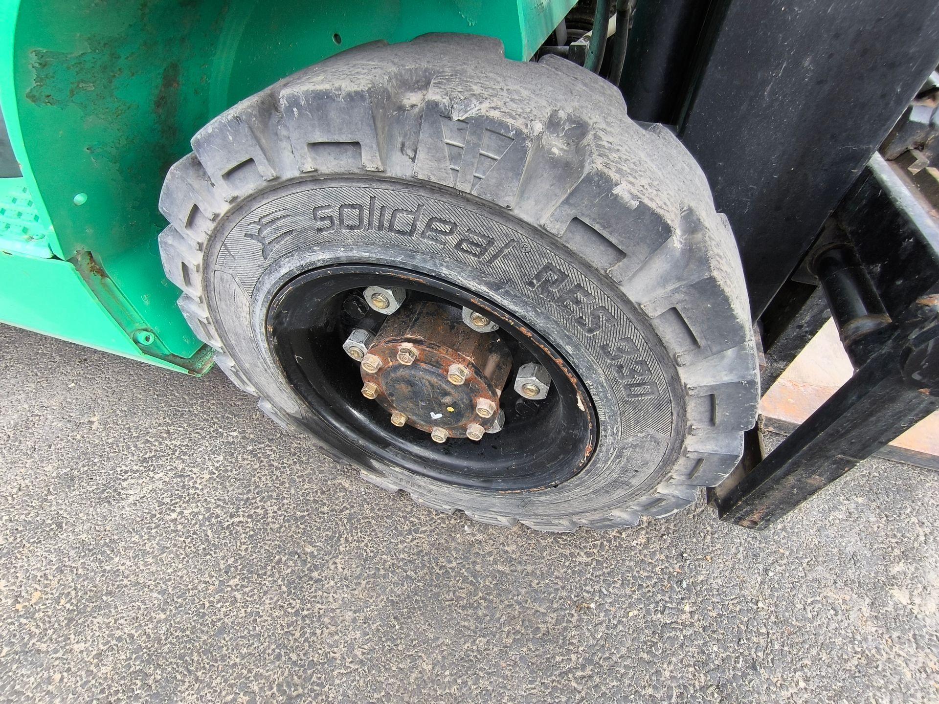 Mitsubishi FG25N à Gaz