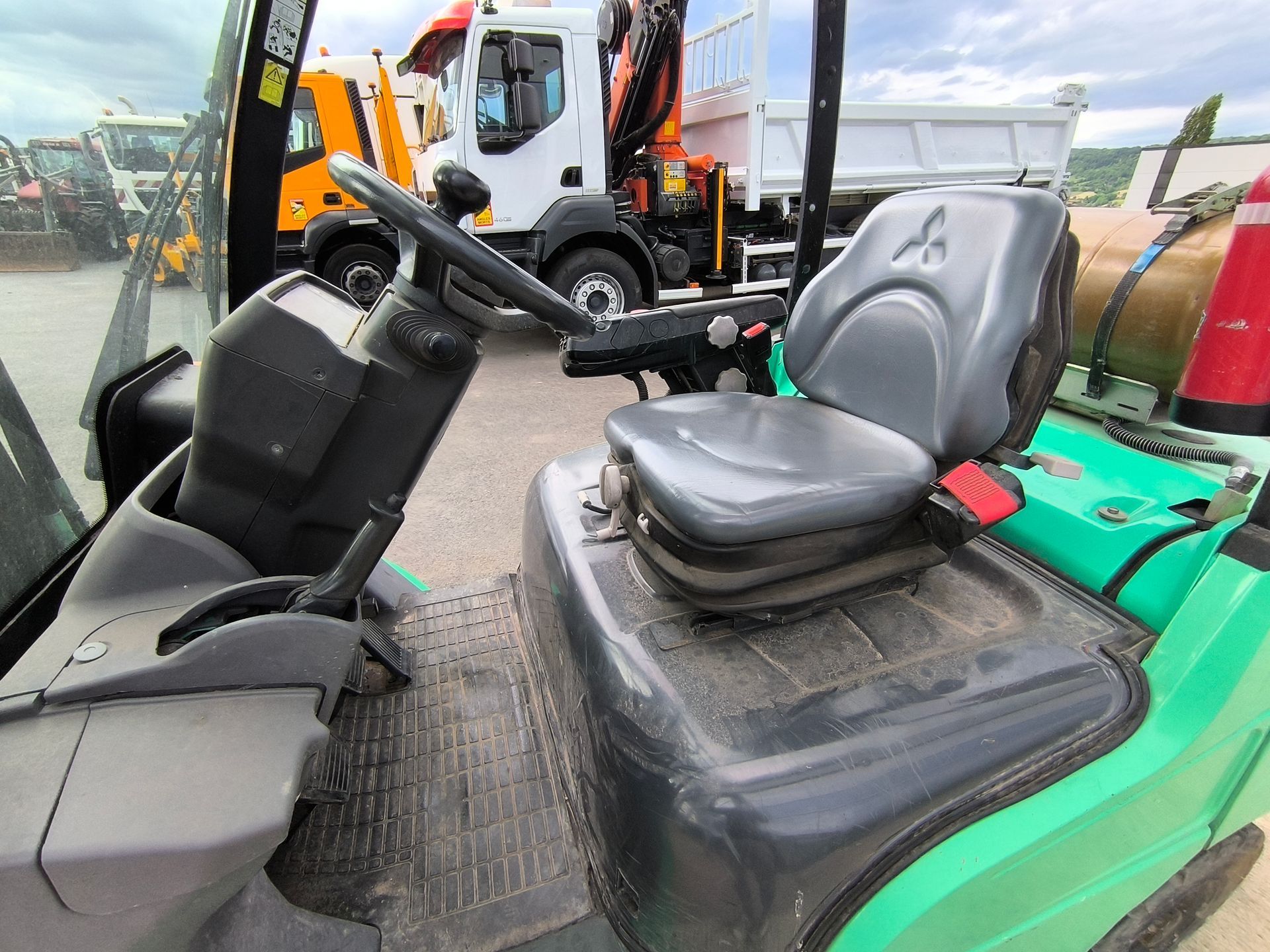 Mitsubishi FG25N à Gaz