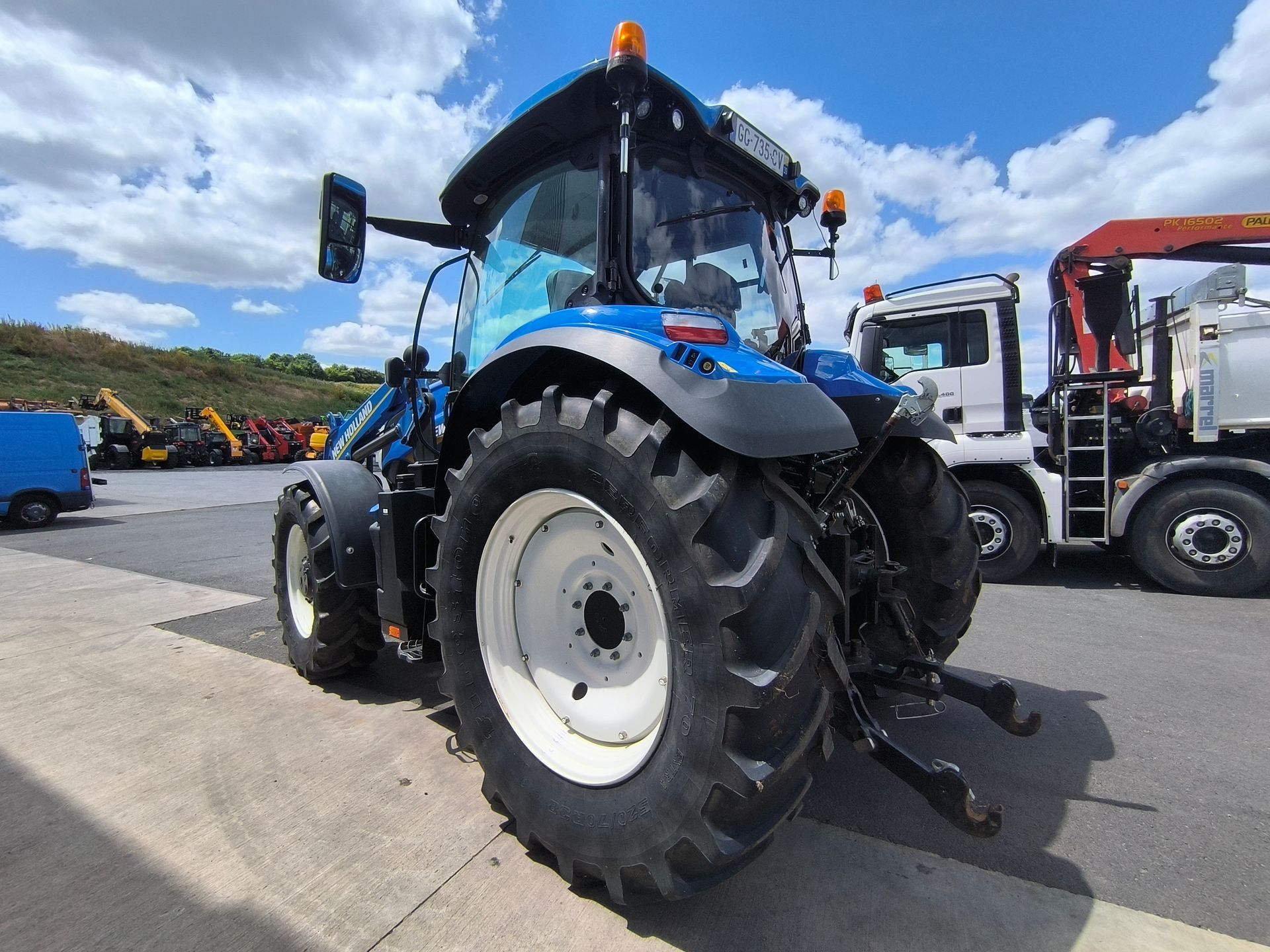 New Holland T6.145 + Chargeur
