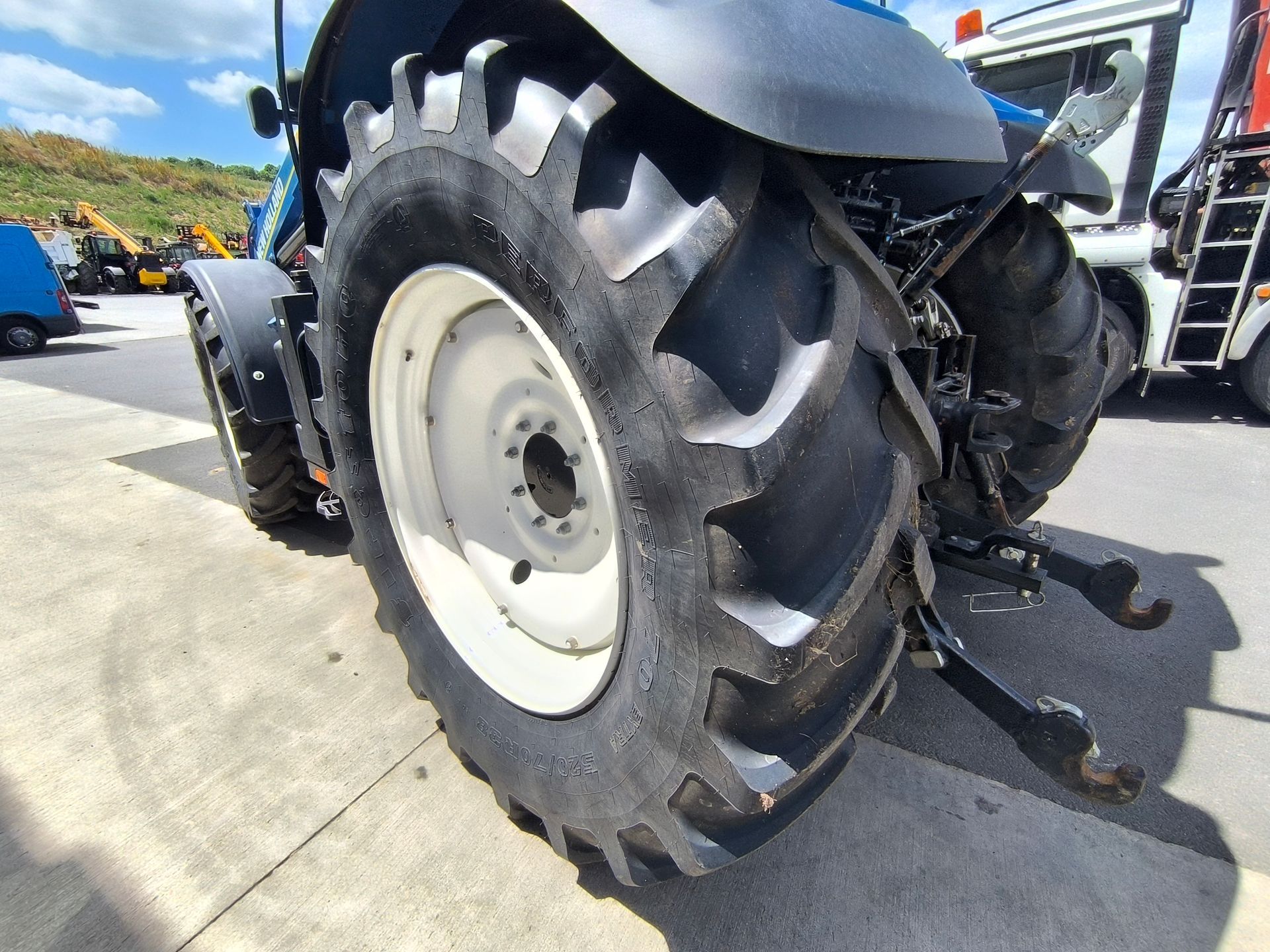 New Holland T6.145 + Chargeur