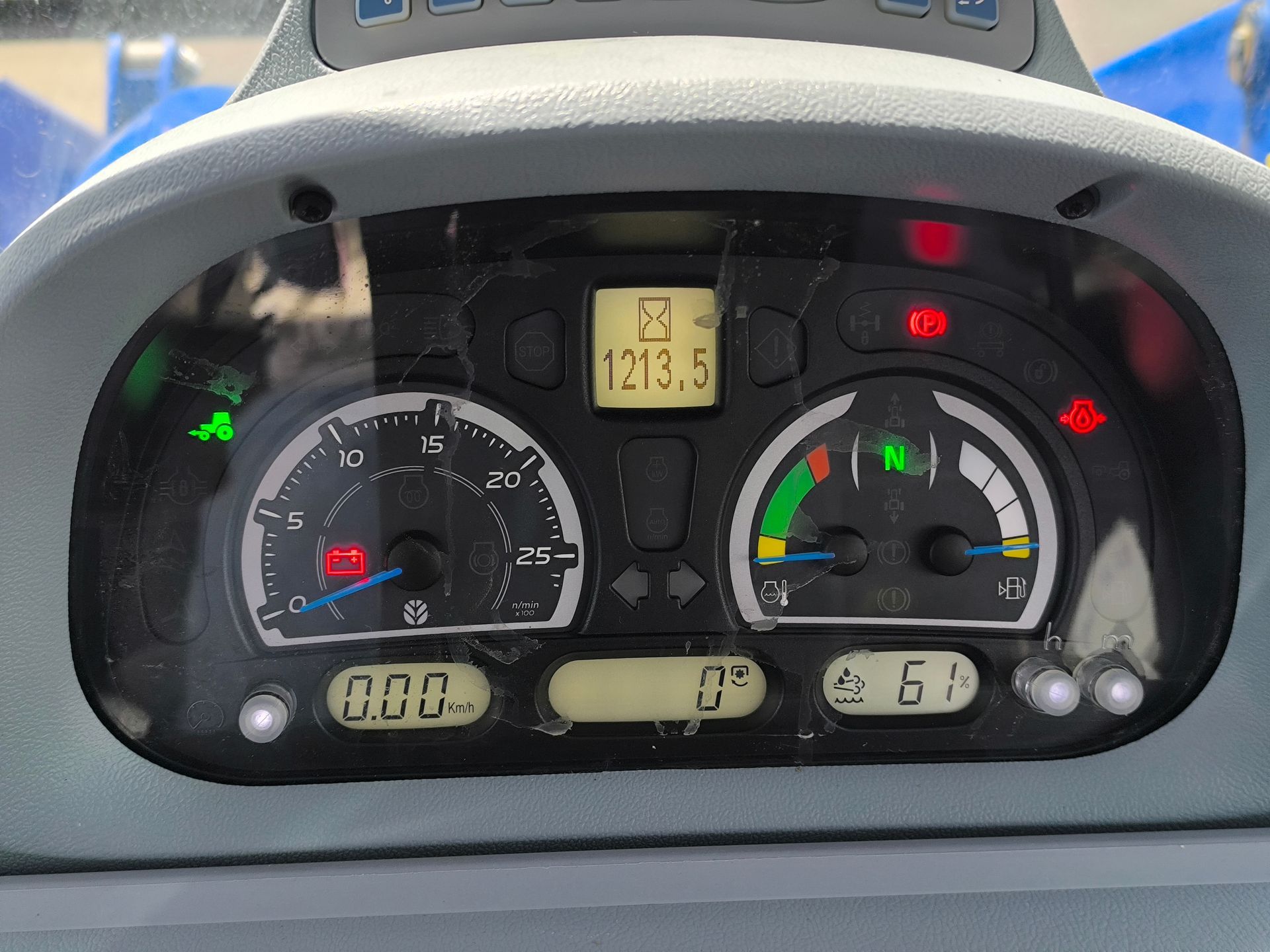 New Holland T6.145 + Chargeur