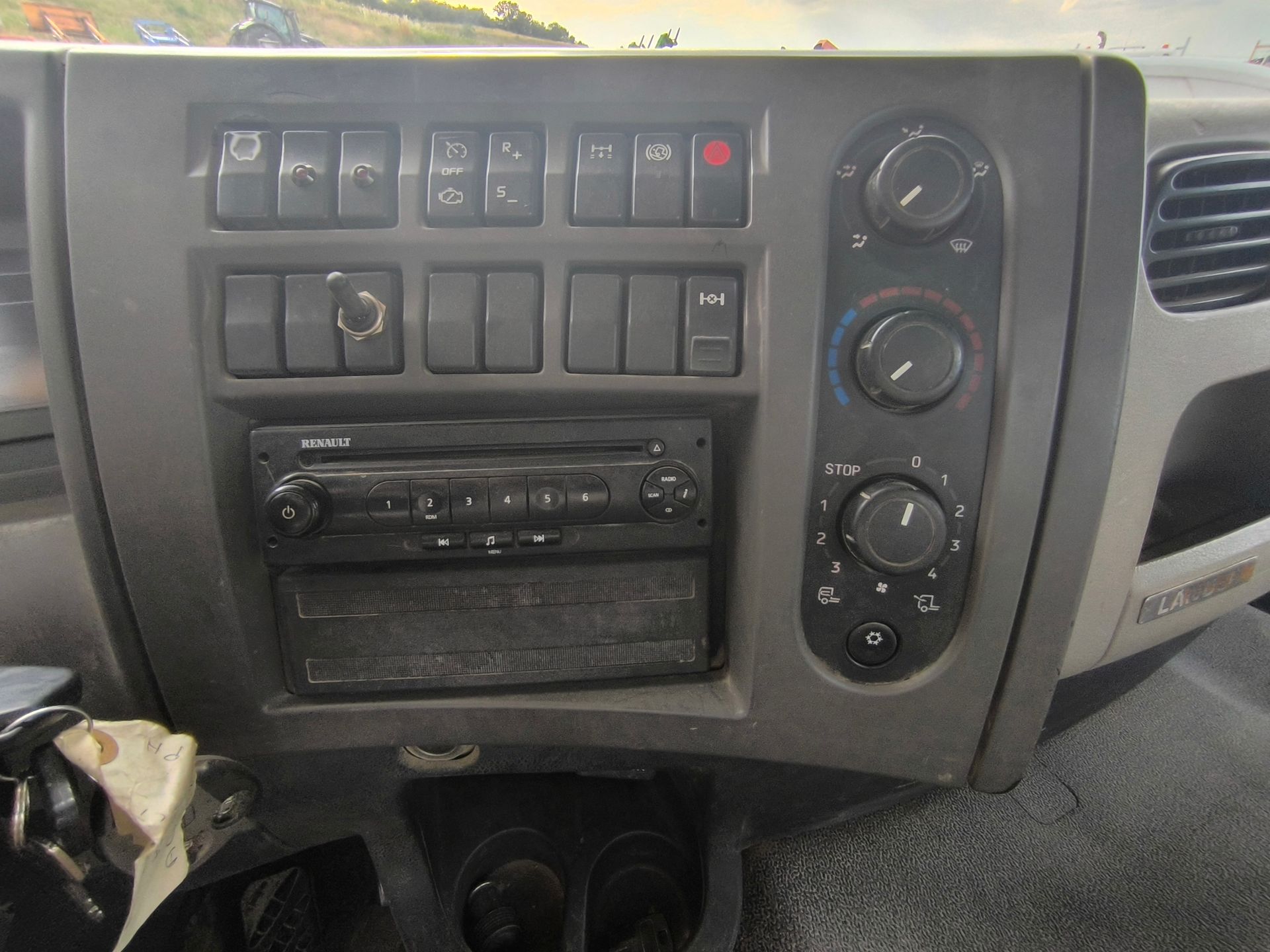 Renault Premium Lander 370.19