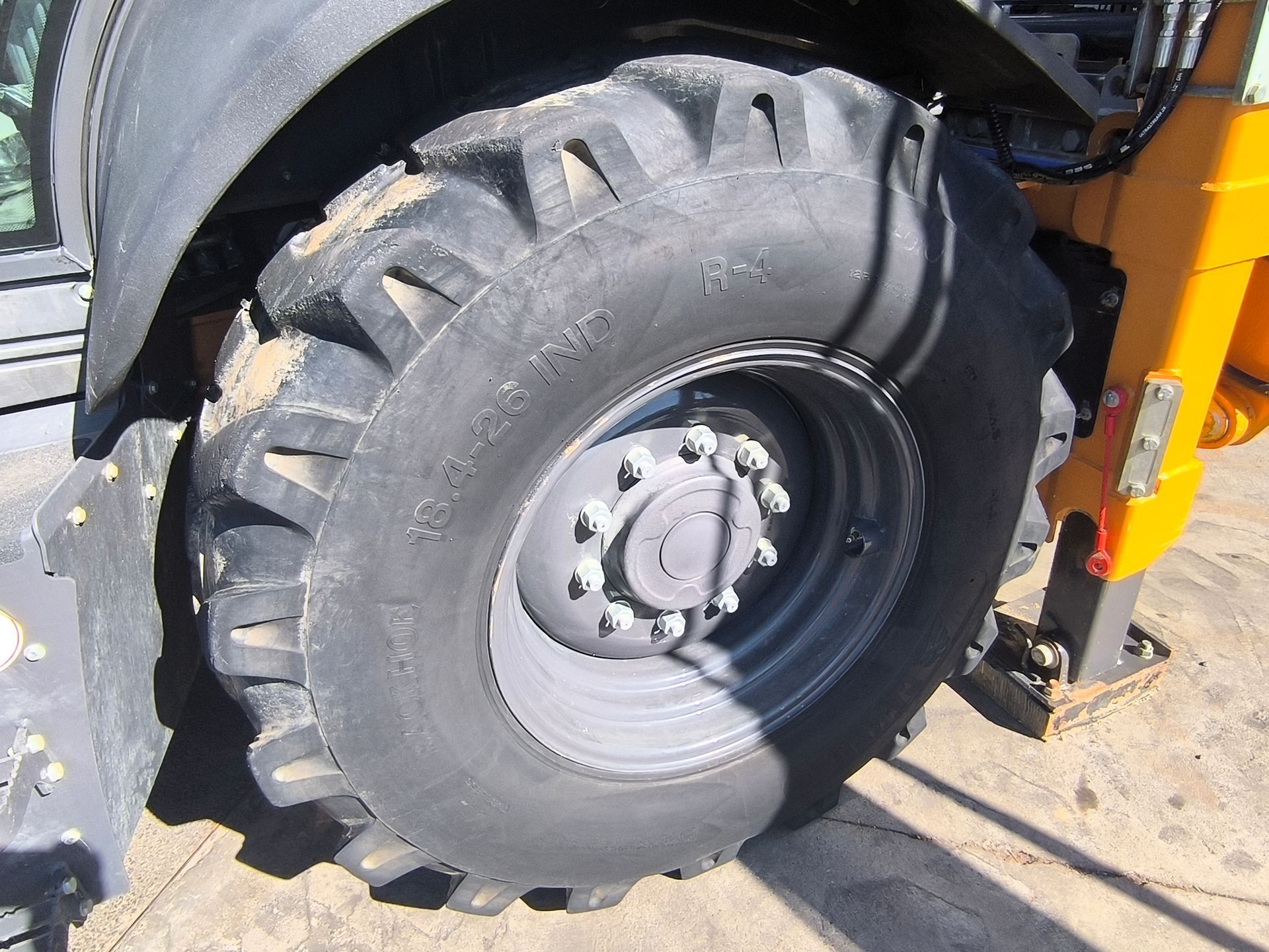 Tractopelle Case 580 ST