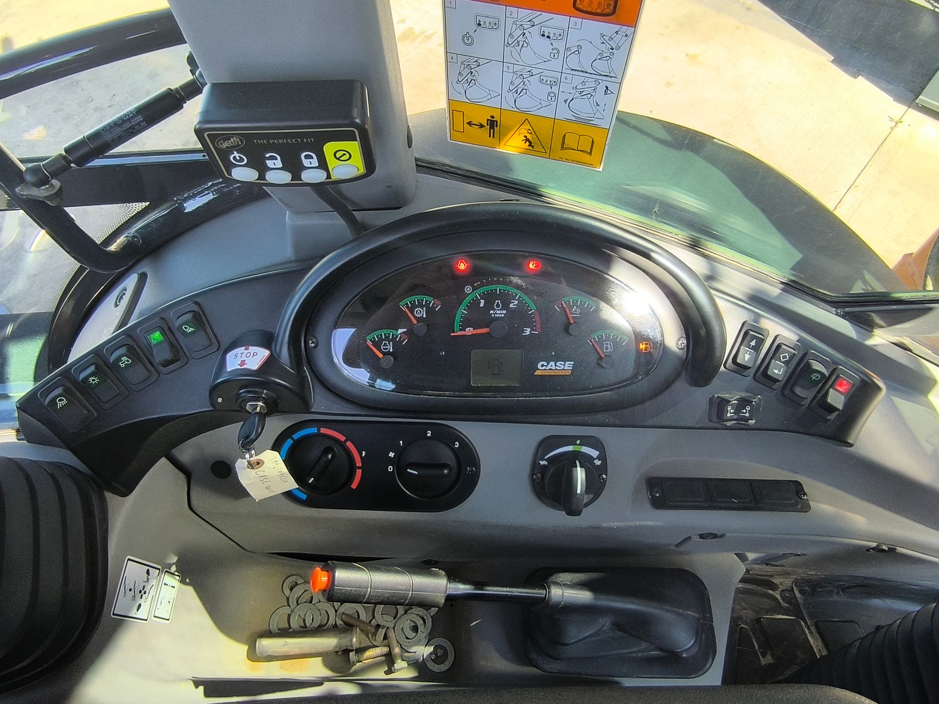 Tractopelle Case 580 ST