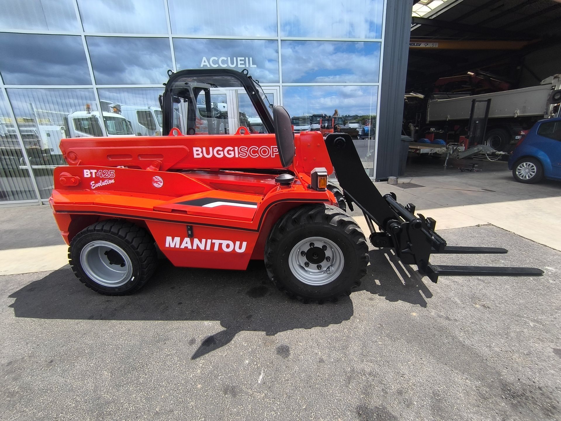 Manitou BT 425