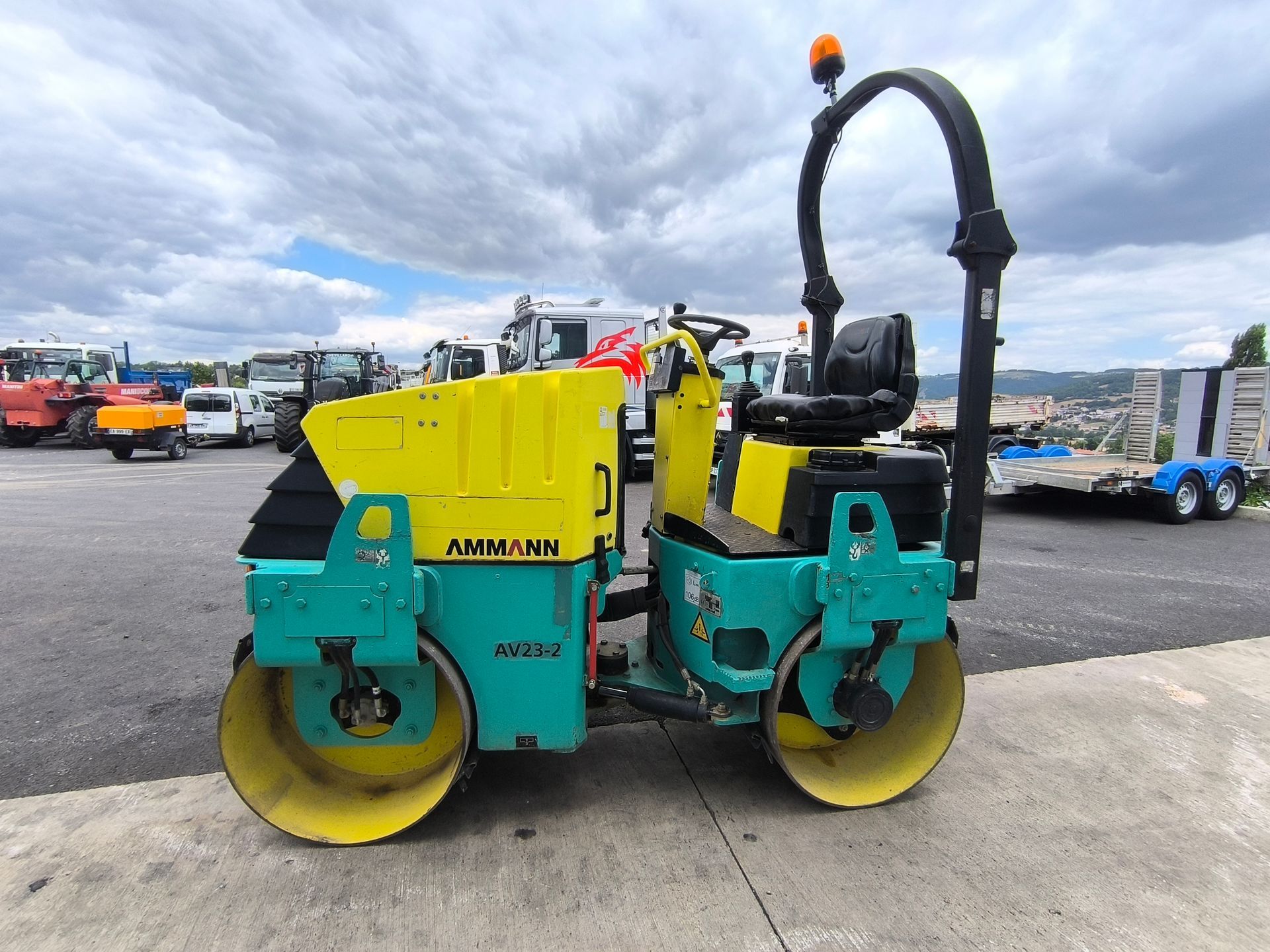 Compacteur Ammann AV23-2