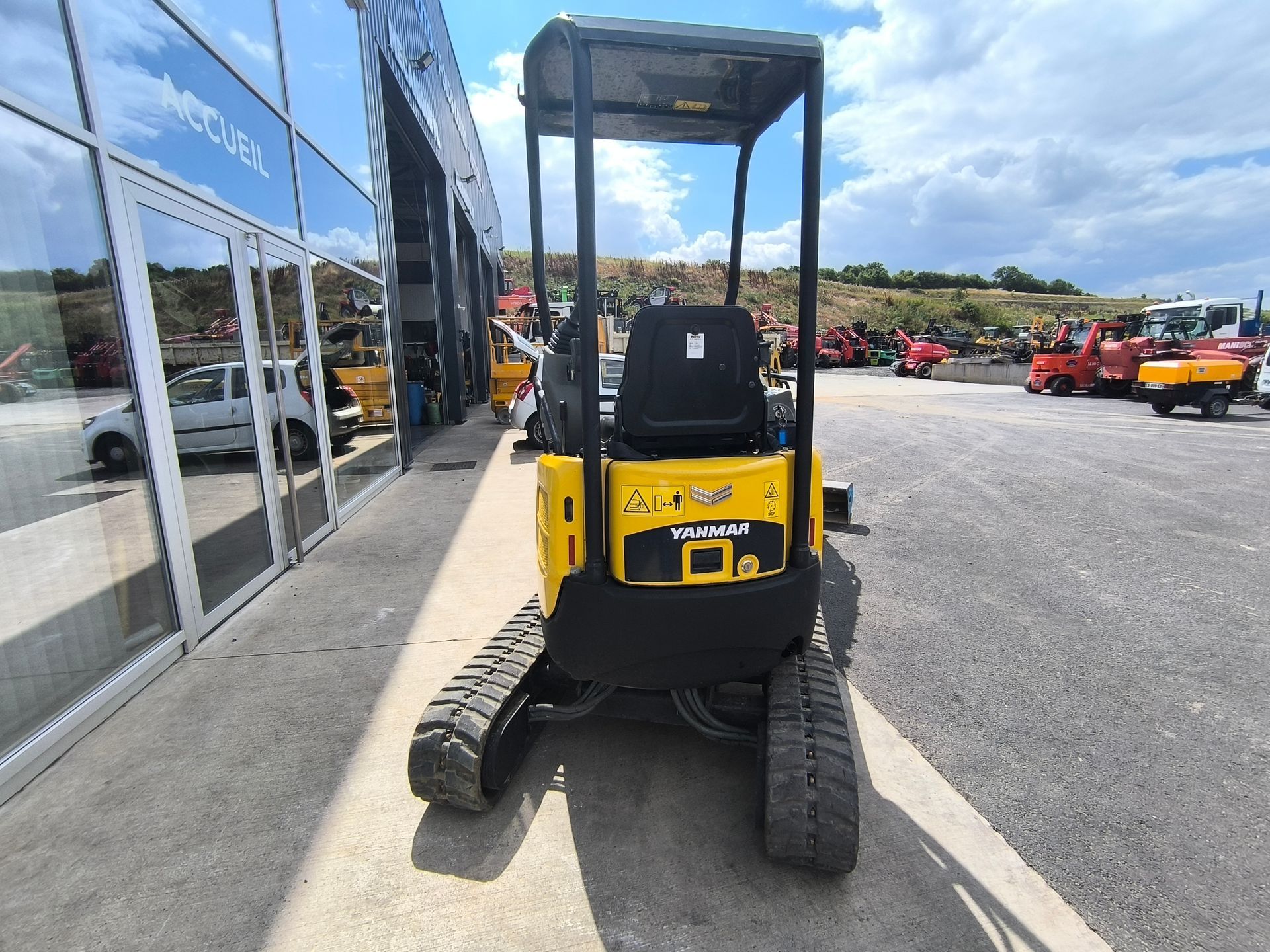 Yanmar VIO 17