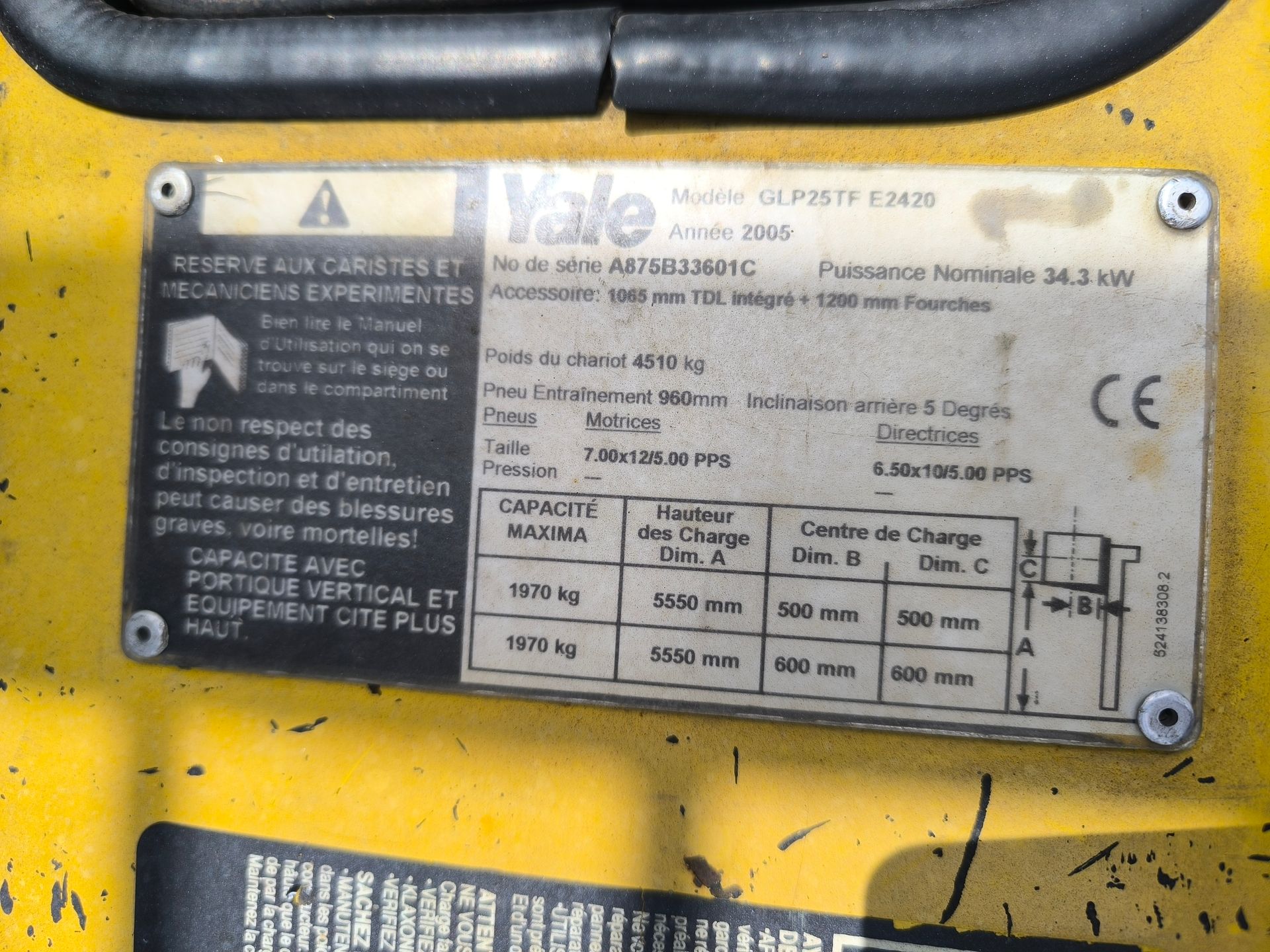 Chariot élévateur Yale GLP25TF à Gaz