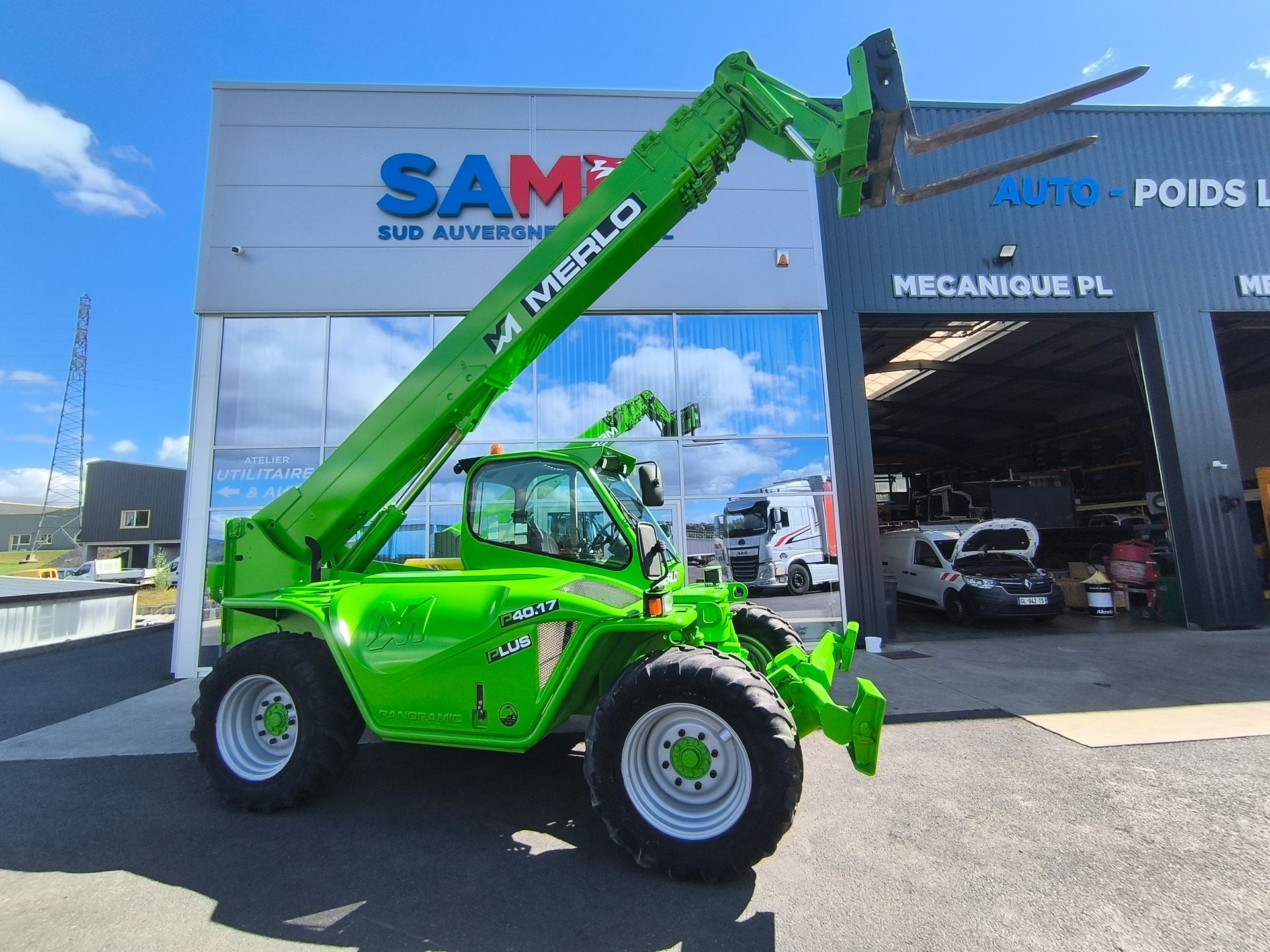 Merlo P40.17