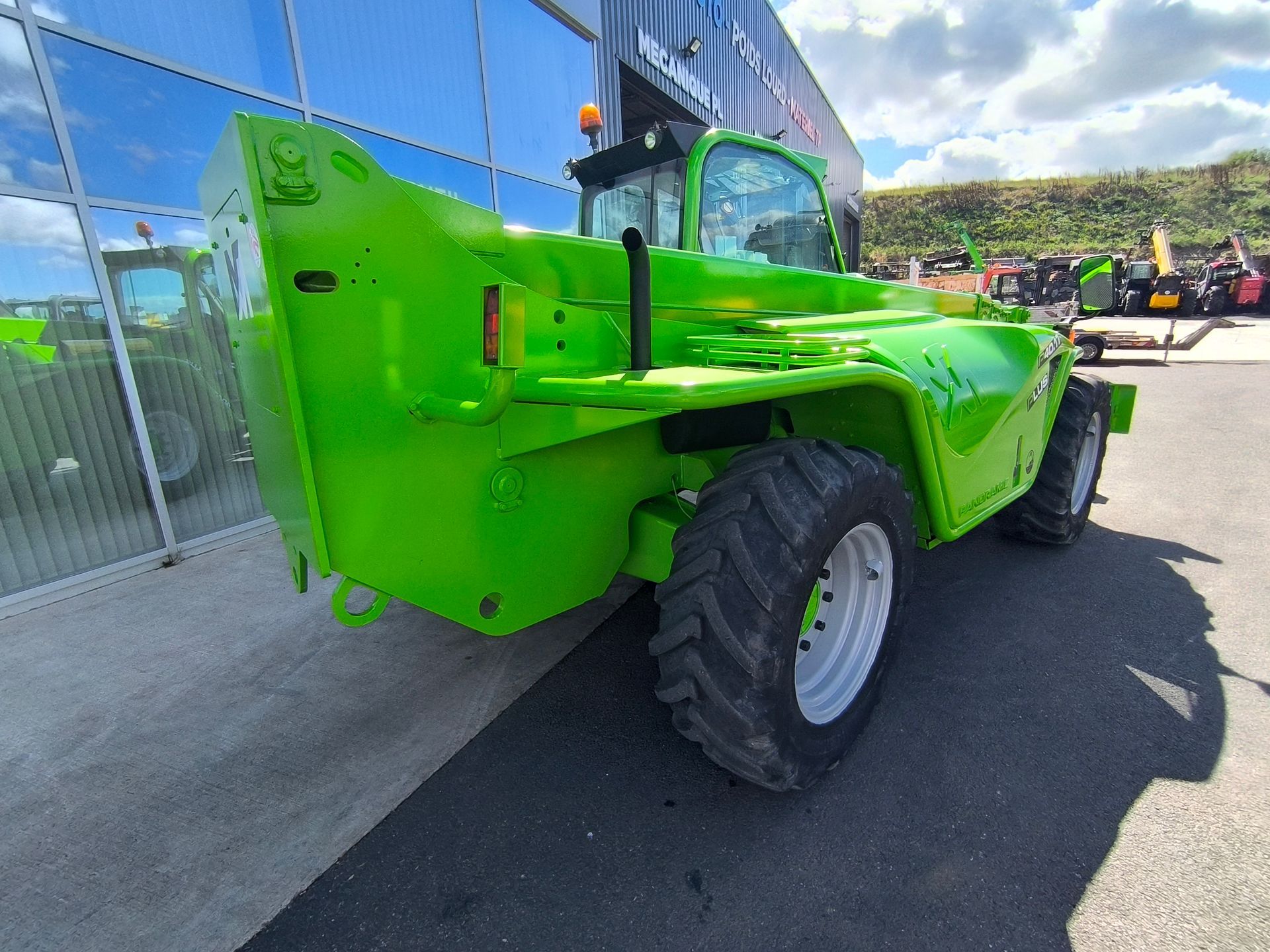 Merlo P40.17